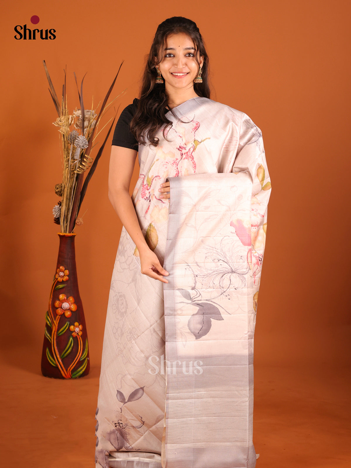 DHS30110 - Semi matka Saree