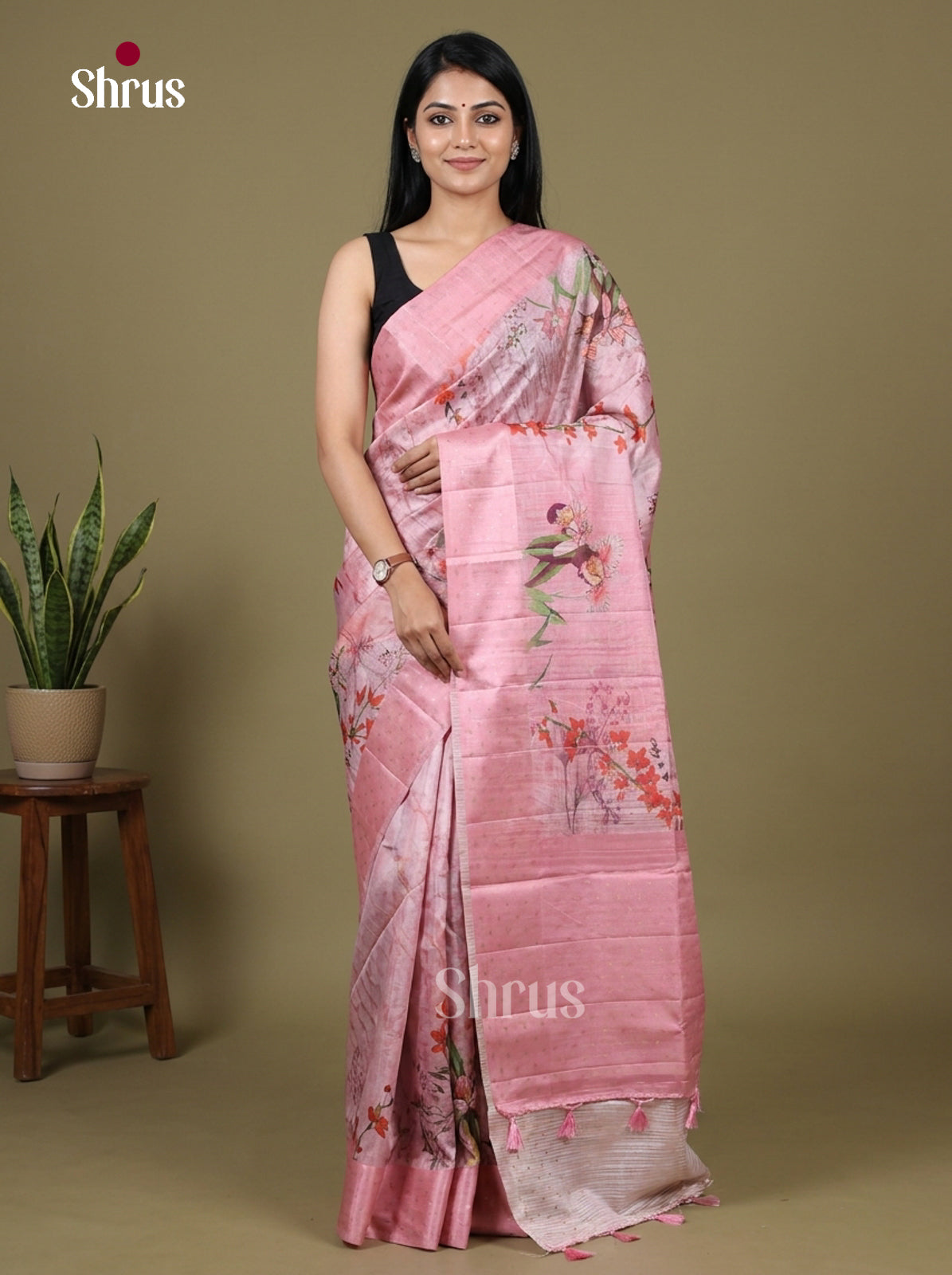 DHS30138 - Semi matka Saree