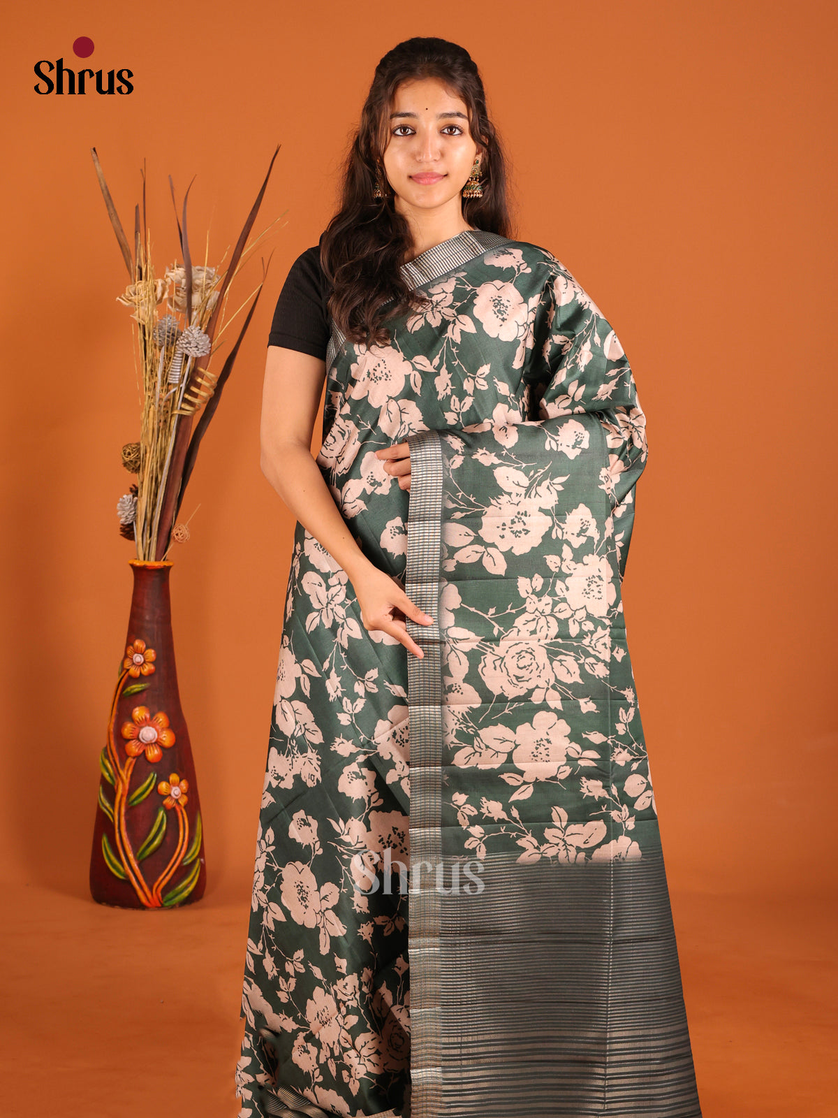 DHS30170 - Semi matka Saree