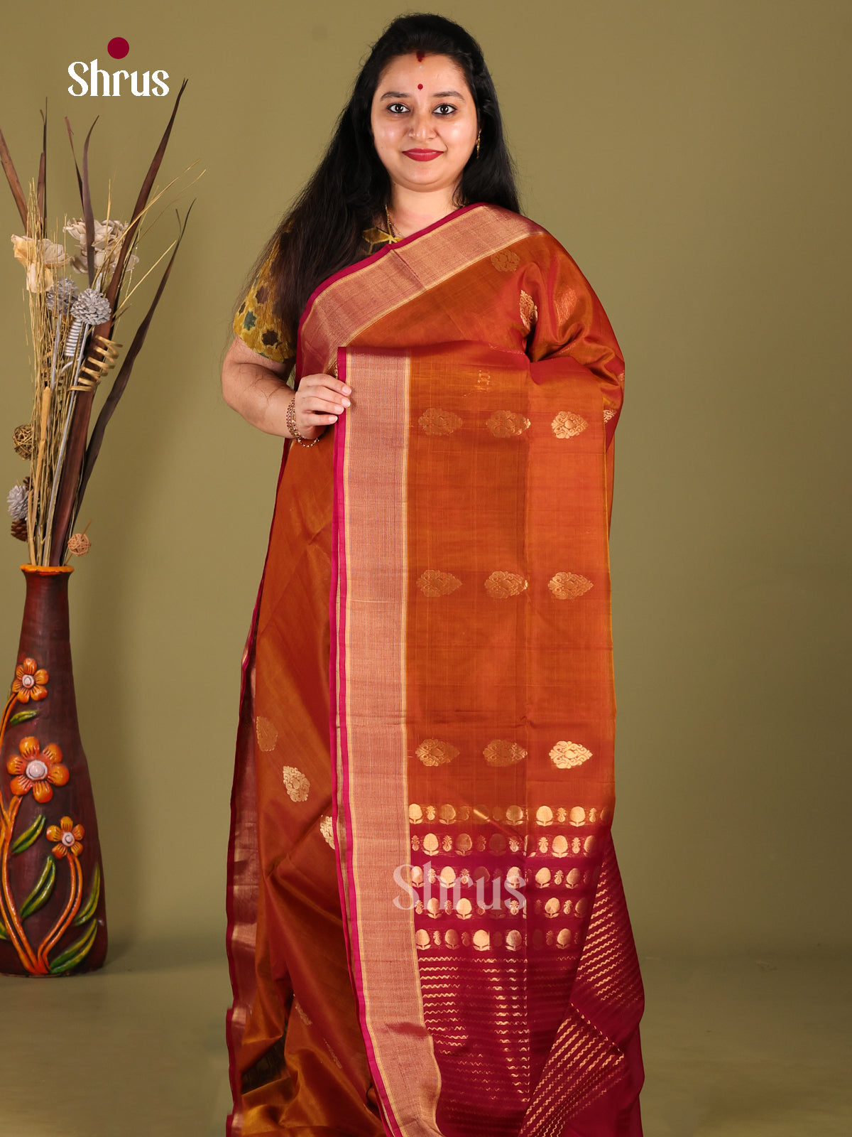 DHS30299 - Silk Cotton Saree - Shop on Shrus.com