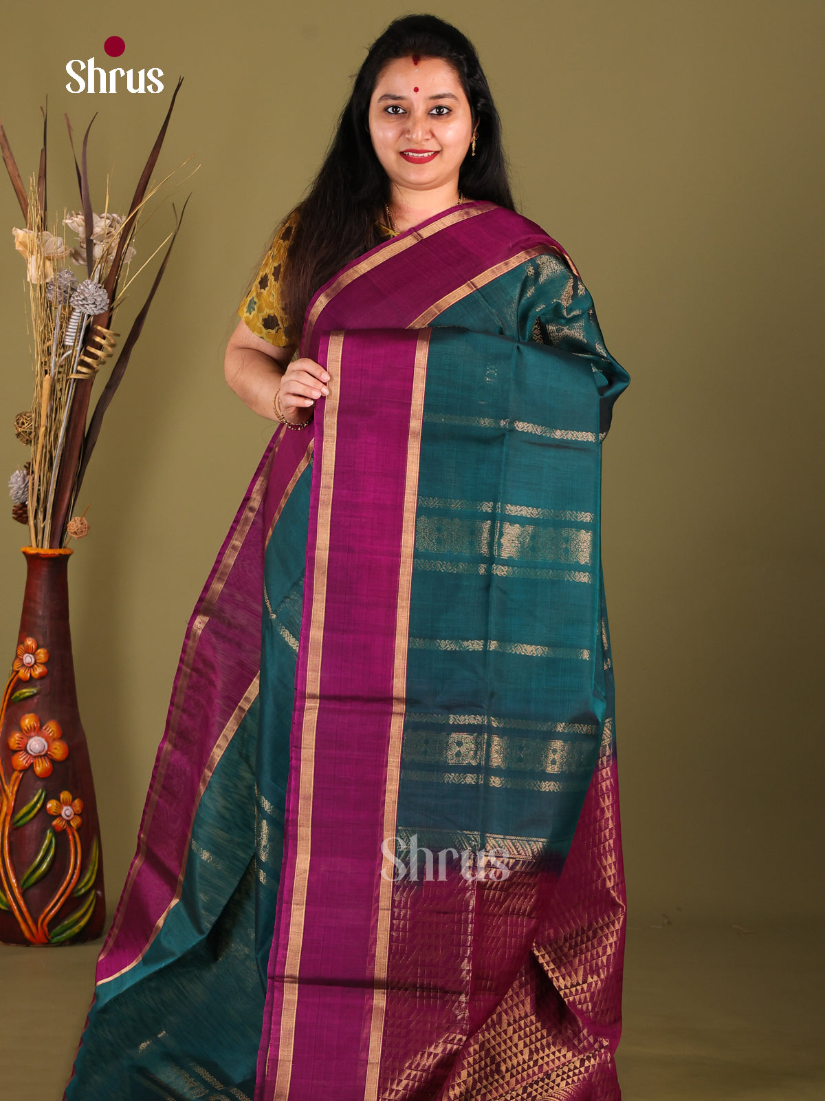 DHS30329 - Silk Cotton Saree - Shop on Shrus.com