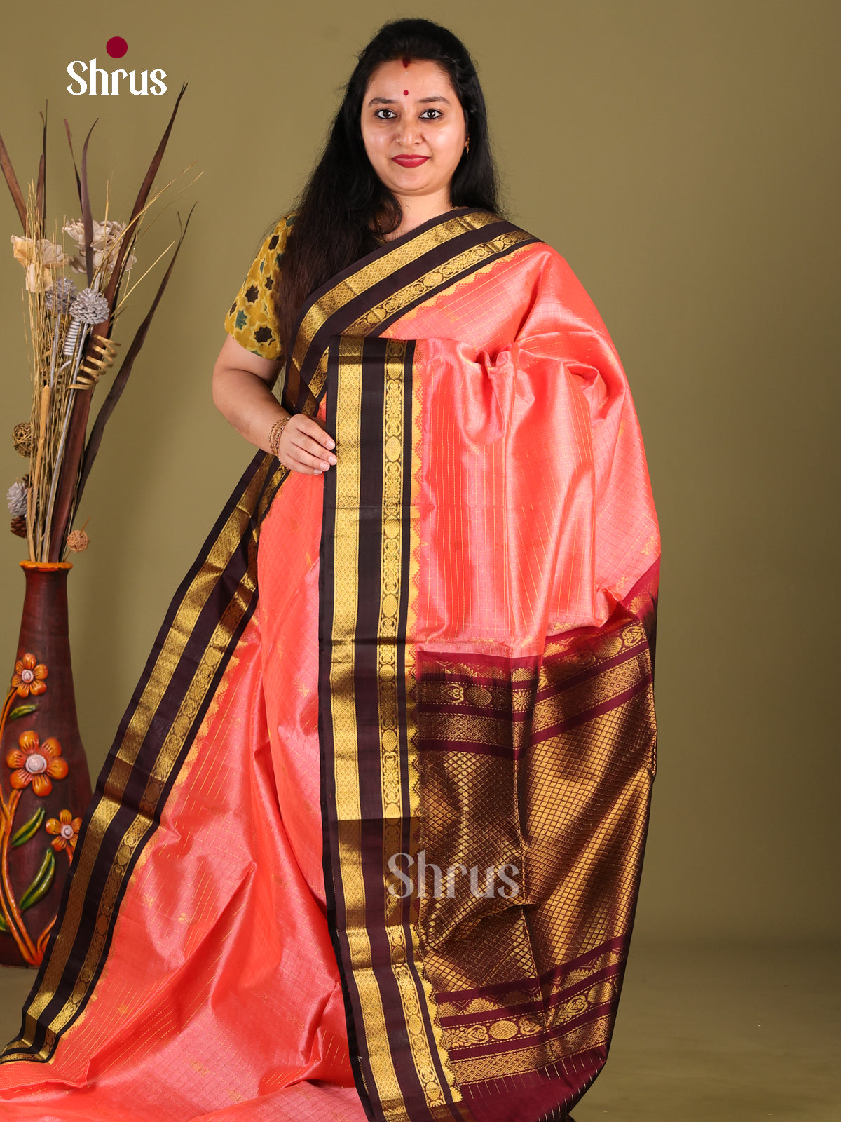 Peach & brown Silk Cotton Korvai-kattams Saree - Shop on Shrus.com