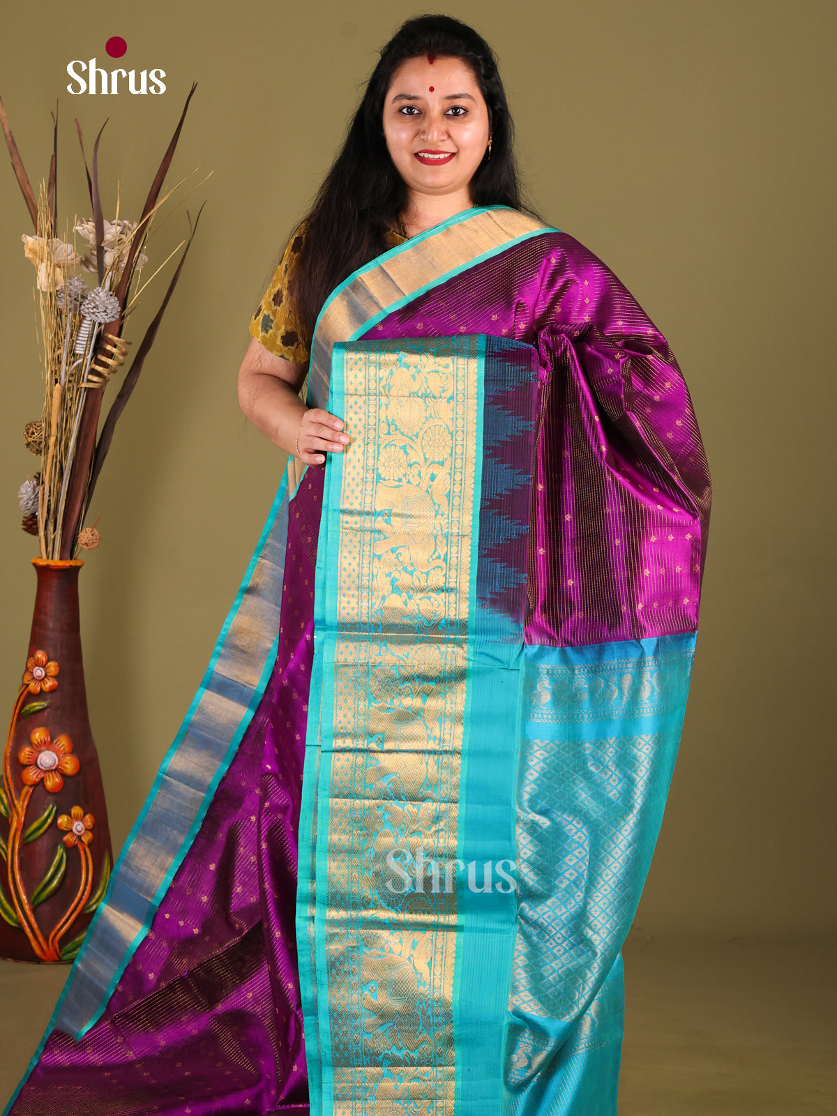 Violet & Blue Silk Cotton Korvai-kattams Saree - Shop on Shrus.com