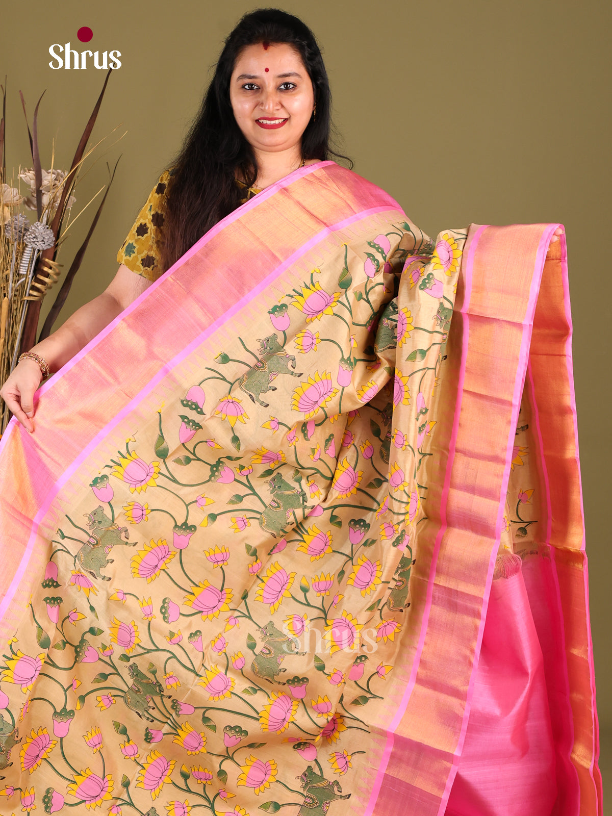 DIS01074 - Temple-border Saree - Shop on Shrus.com