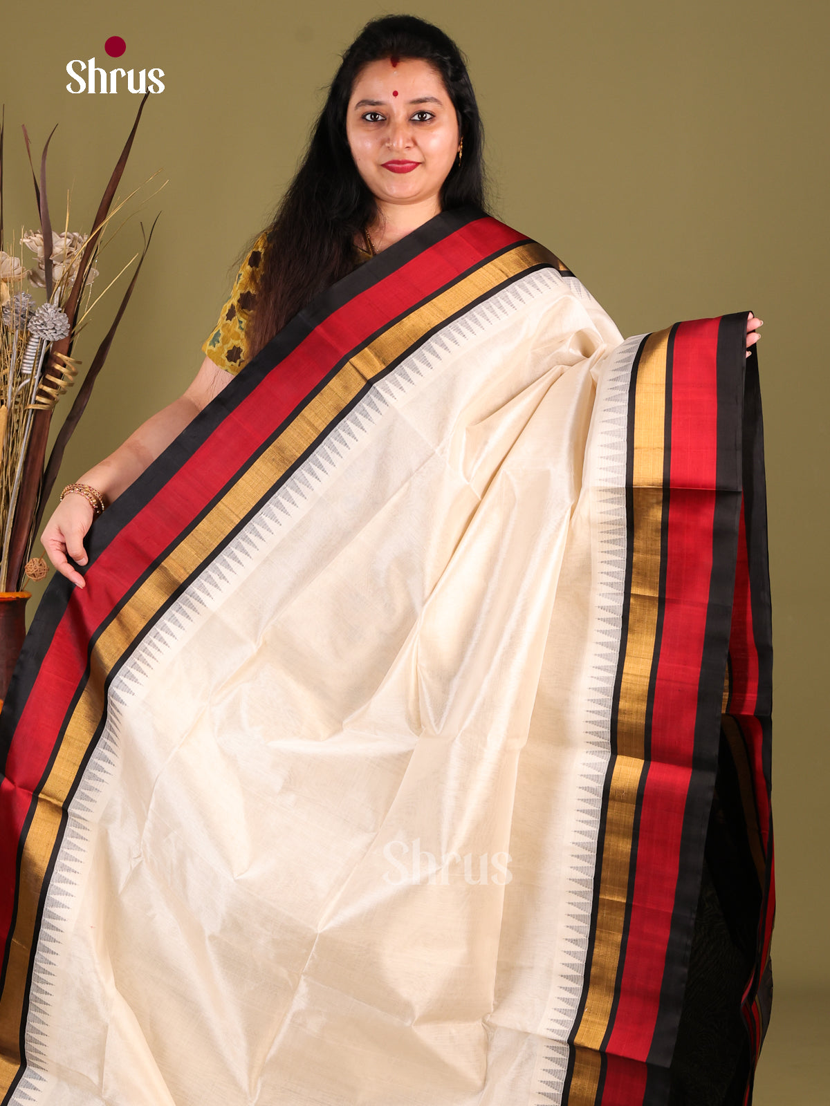 DIS01079 - Temple-border Saree - Shop on Shrus.com