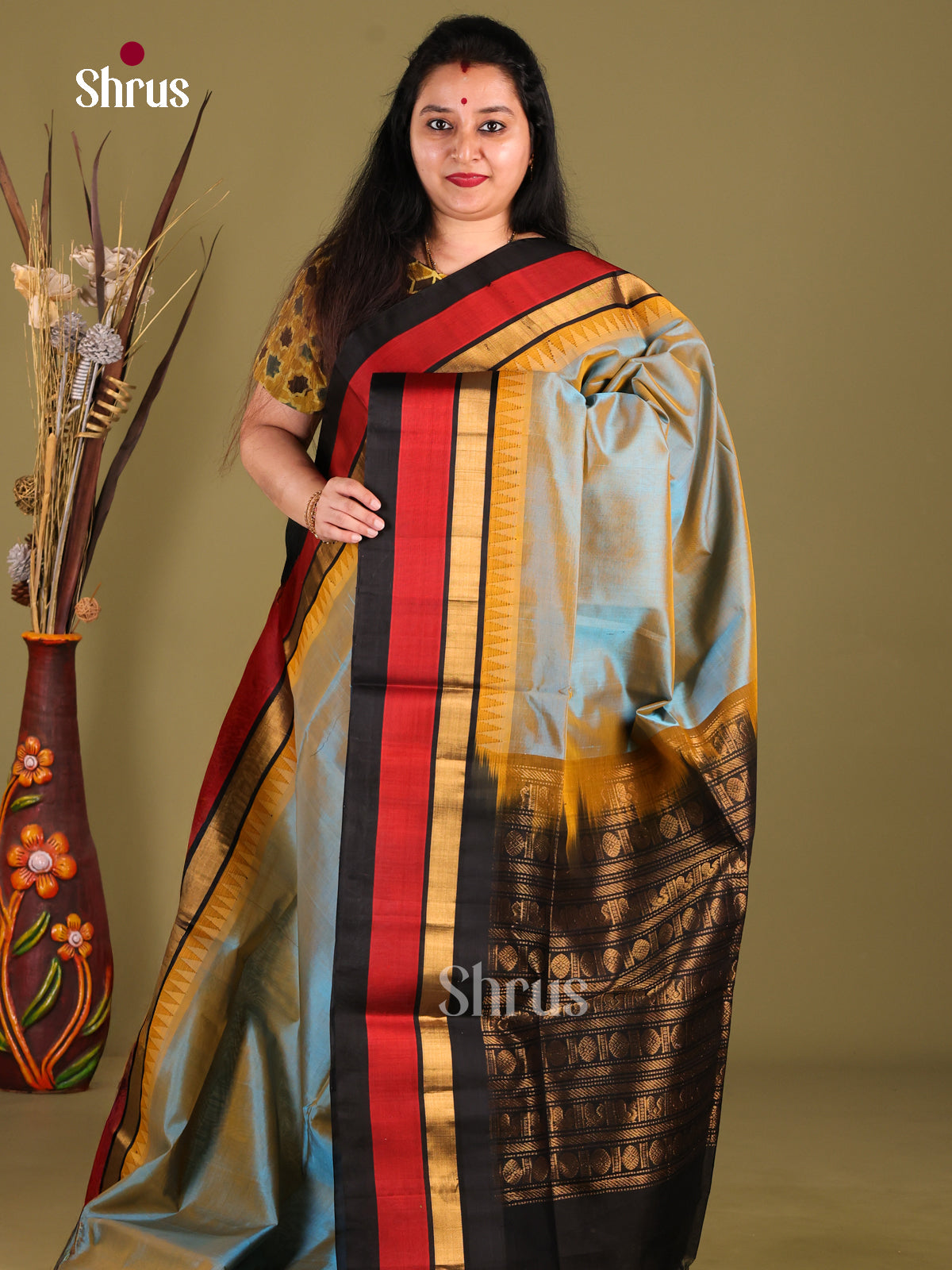 Grey & Black Silk cotton Temple-border Saree - Shop on Shrus.com