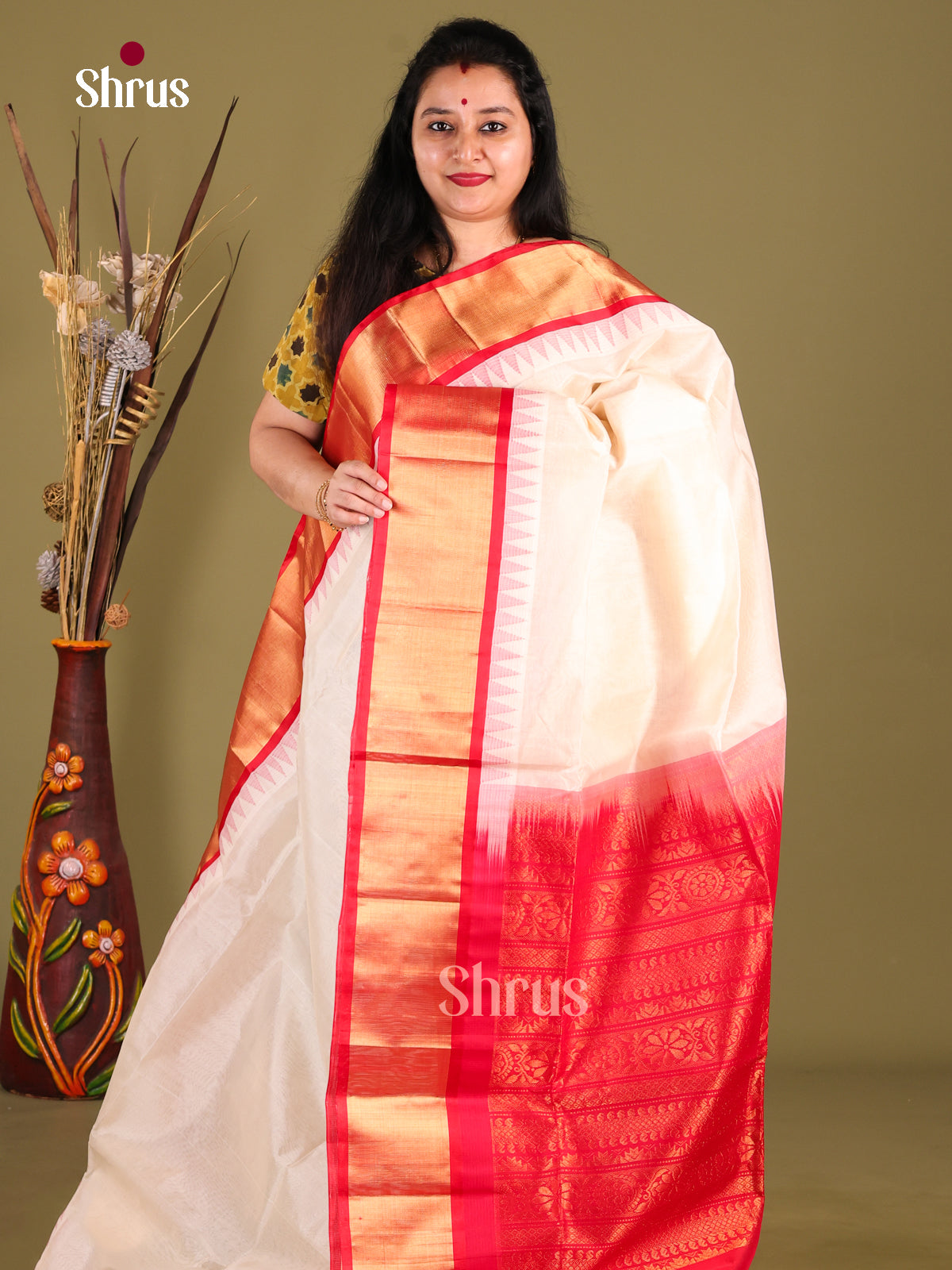 Cream & Red Silk Cotton Temple-border Saree