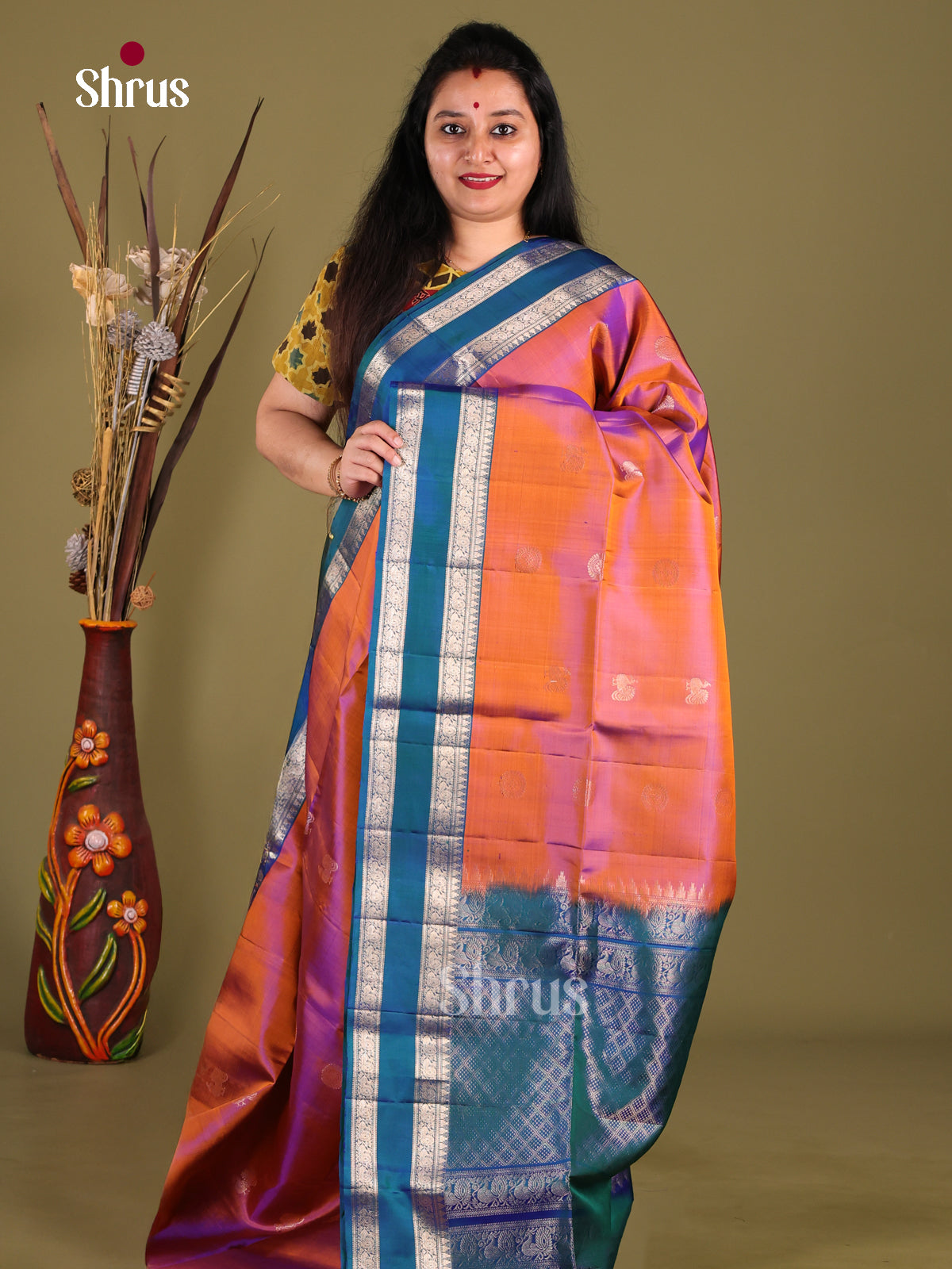 DIS01179 - Soft Silk (HR) Saree - Shop on Shrus.com
