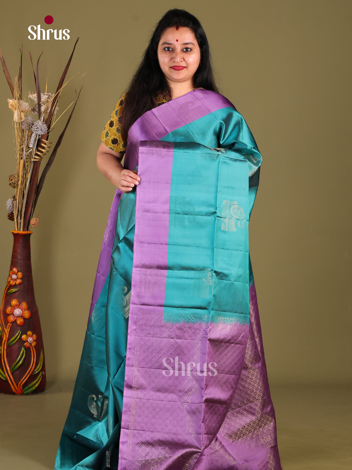 DIS01188 - Softsilk-halfpure Saree - Shop on Shrus.com