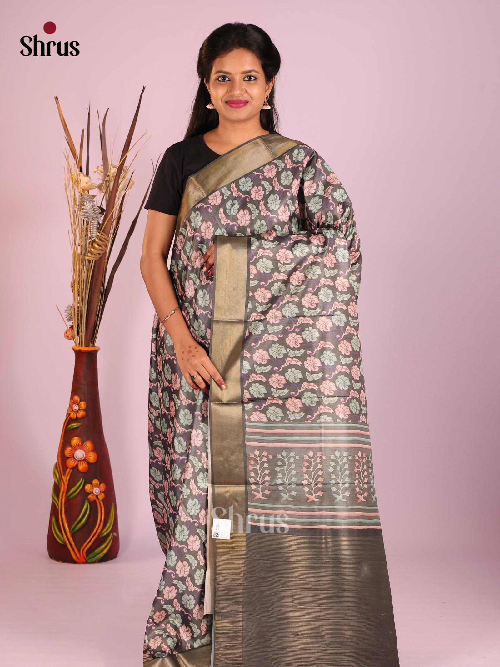DIS02006 - Butter silk Saree