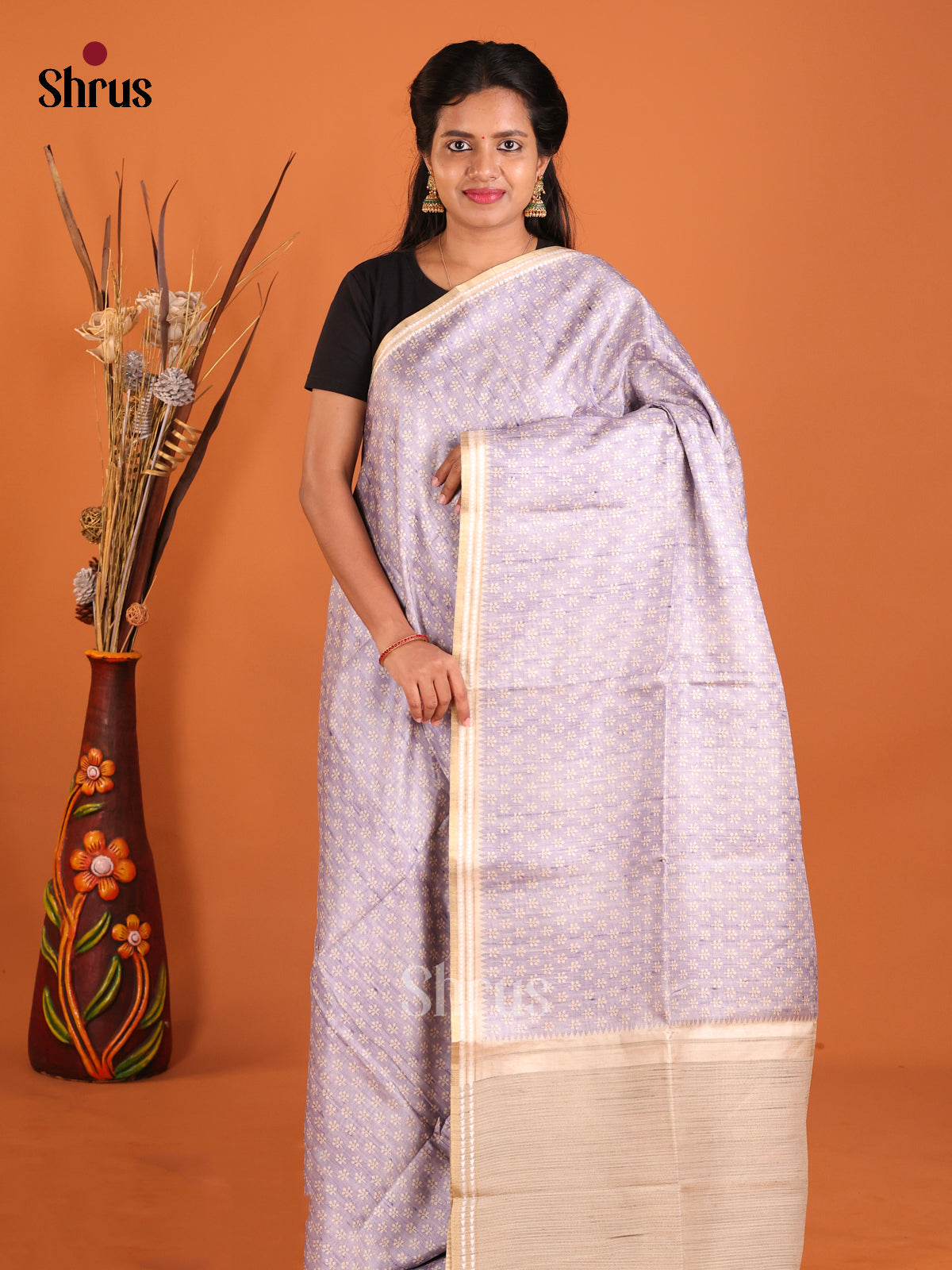 DIS02197 - Semi matka Saree