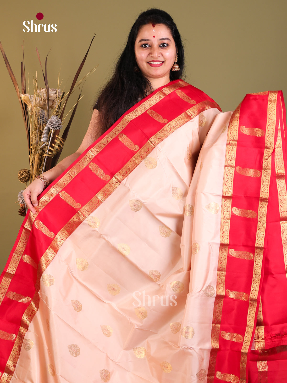 Peach and red Kanchipuram Butta design Saree -1