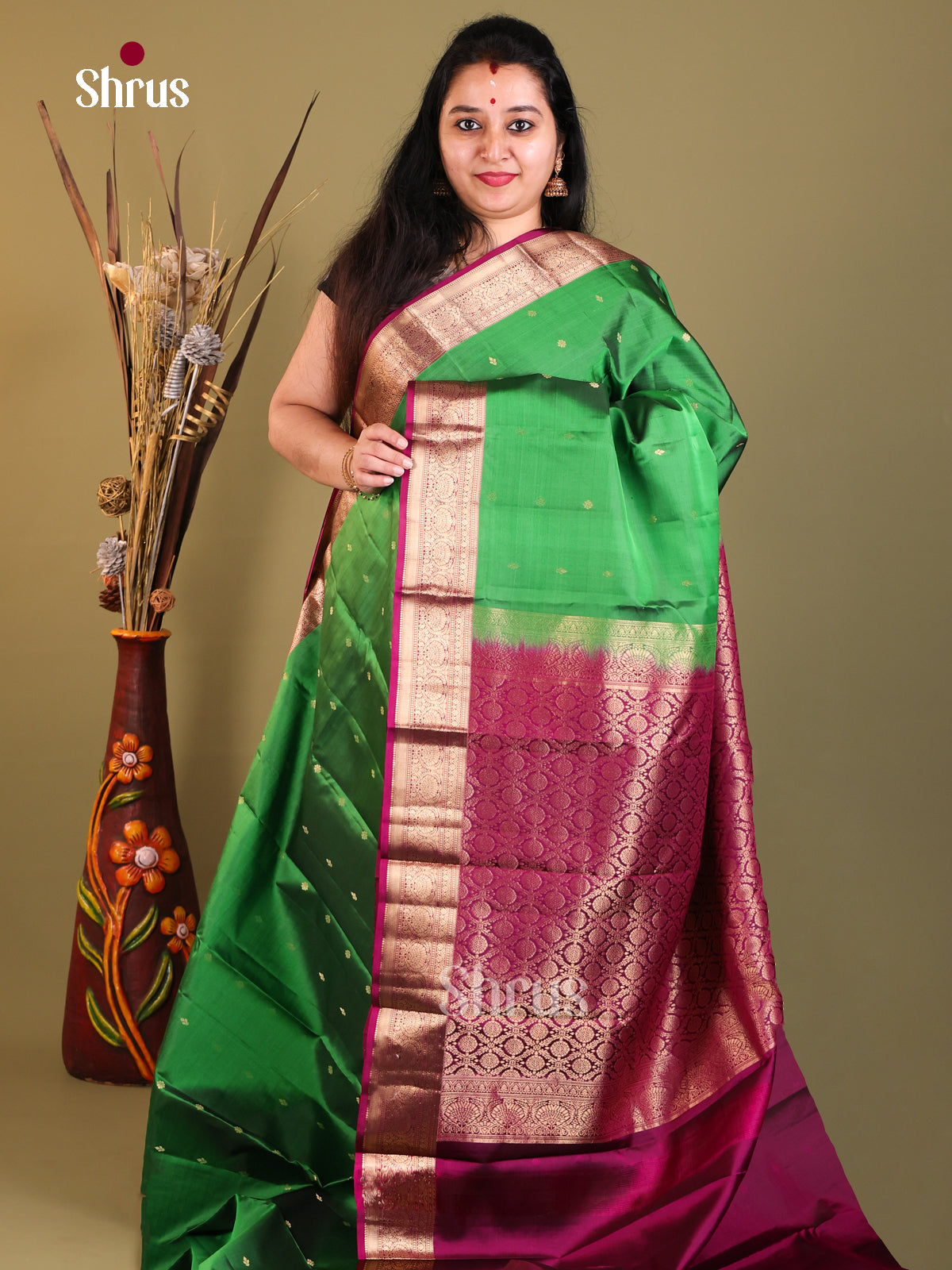green and maroon Kanchipuram Butta design Saree