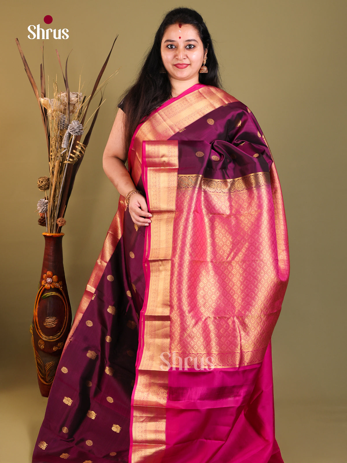 DIS05001 - Kanchipuram-halfpure Saree - Shop on Shrus.com