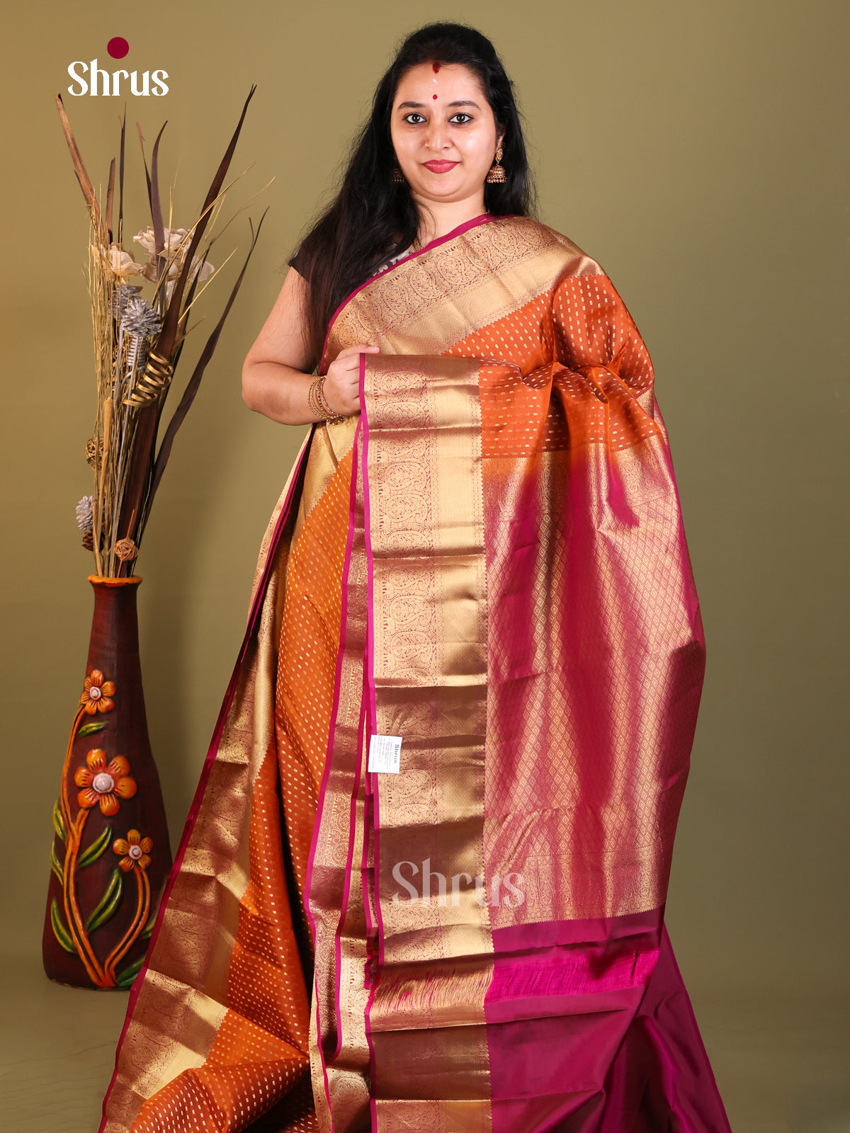 DIS05077 - Kanchipuram-halfpure Saree - Shop on Shrus.com