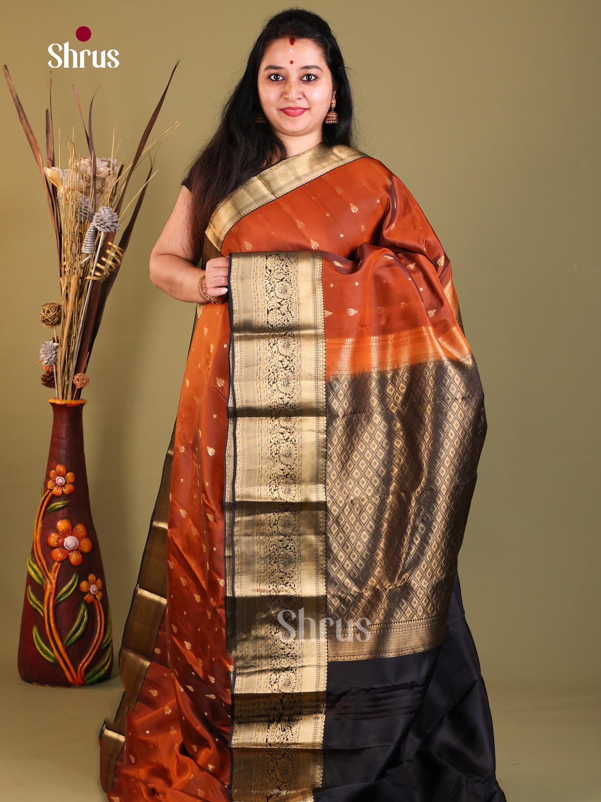 Rust Kanchipuram-halfpure Saree with rich contrast tradional zari border - Shop on Shrus.com
