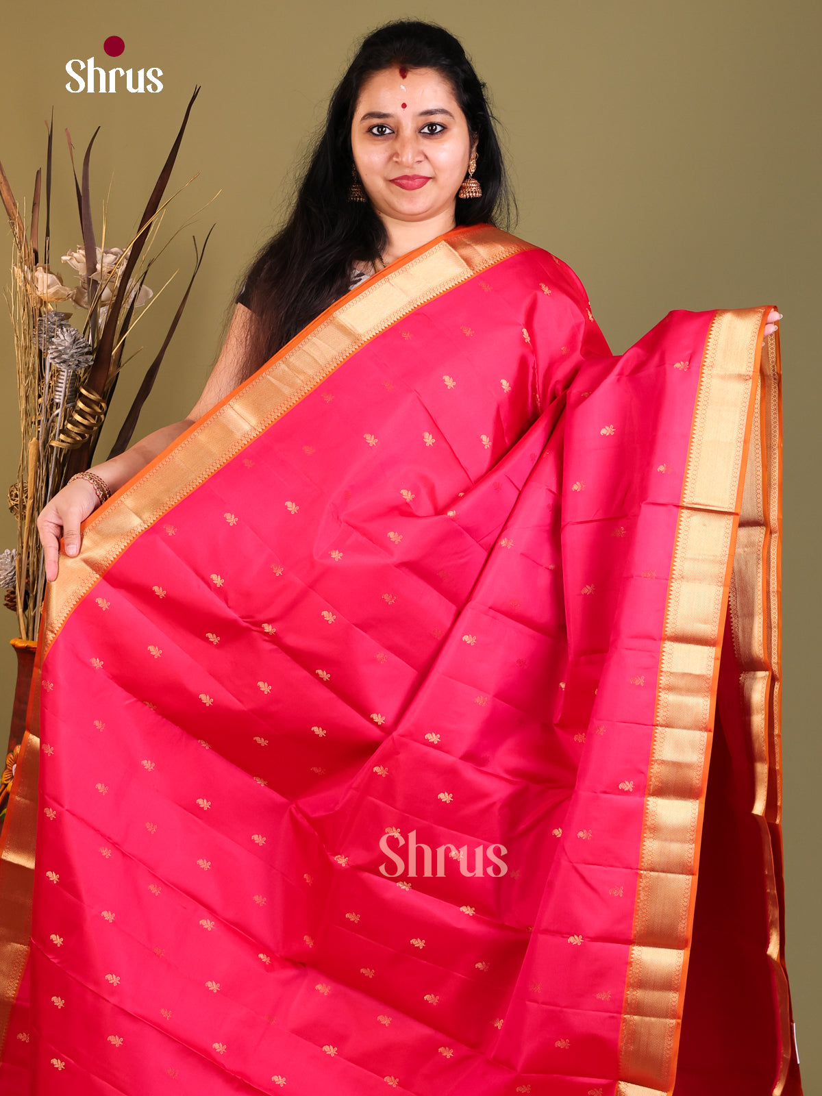 red and orange Kanchipuram Butta design Saree -1