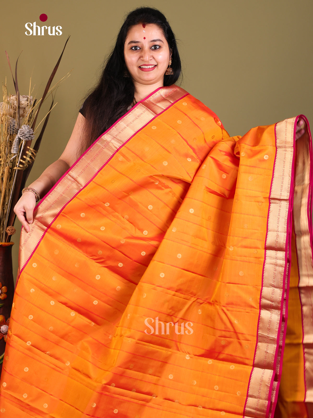 orange red Kanchipuram silk Saree -1