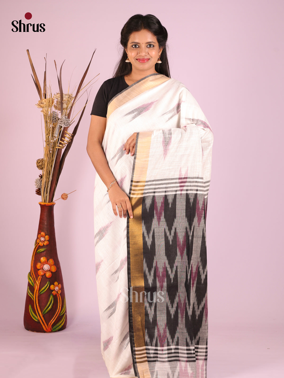 Cream & Grey- Semi Ikkat Saree