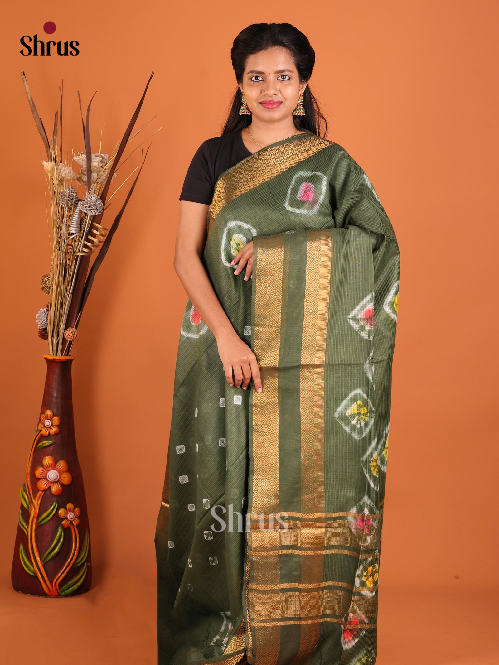 DIS05293 - Shibori Saree - Shop on Shrus.com