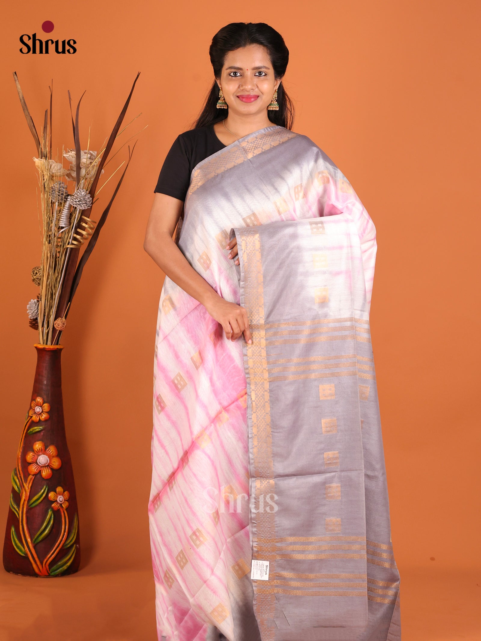 DIS05308 - Shibori Saree - Shop on Shrus.com