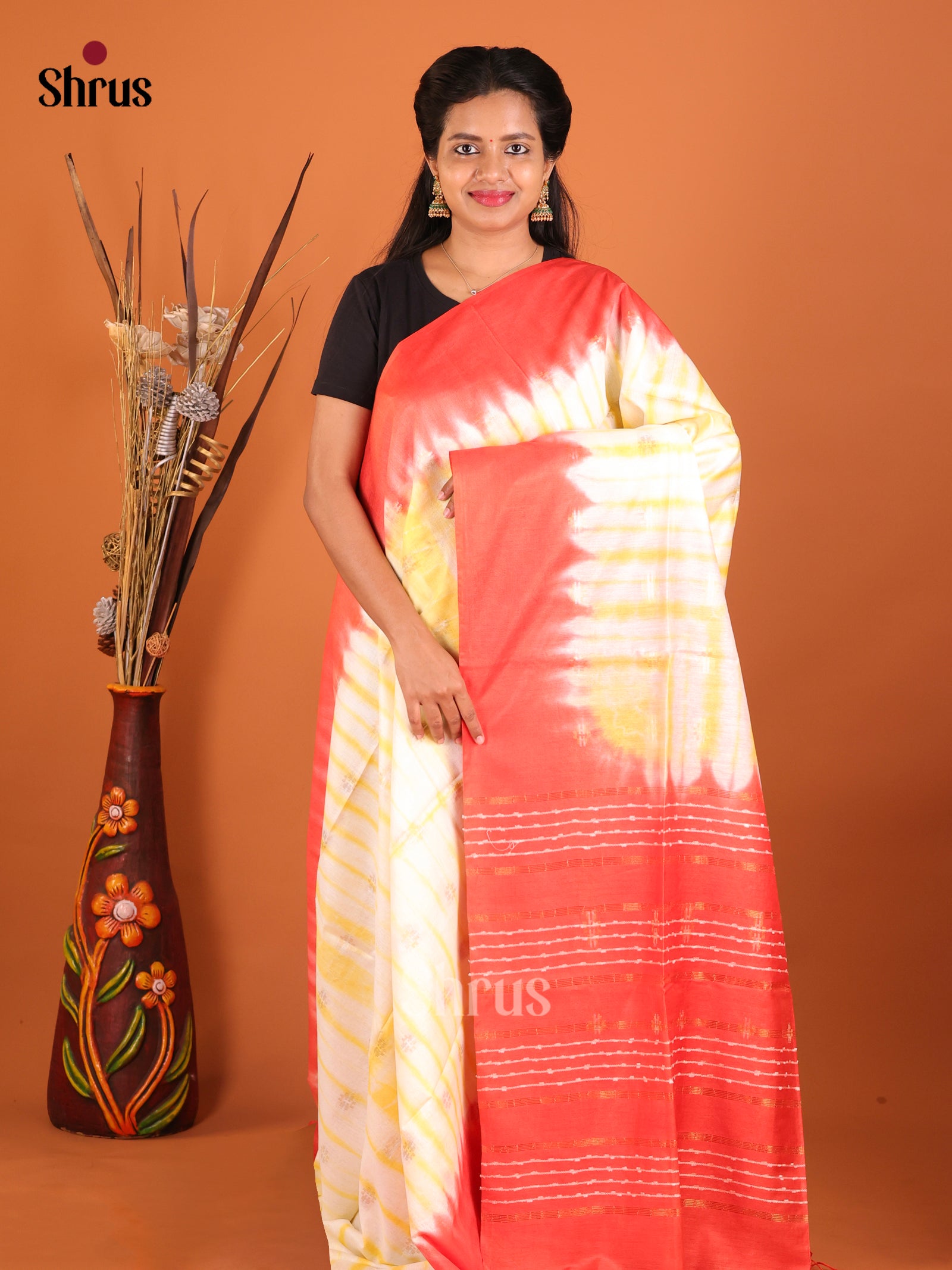 DIS05313 - Shibori Saree - Shop on Shrus.com