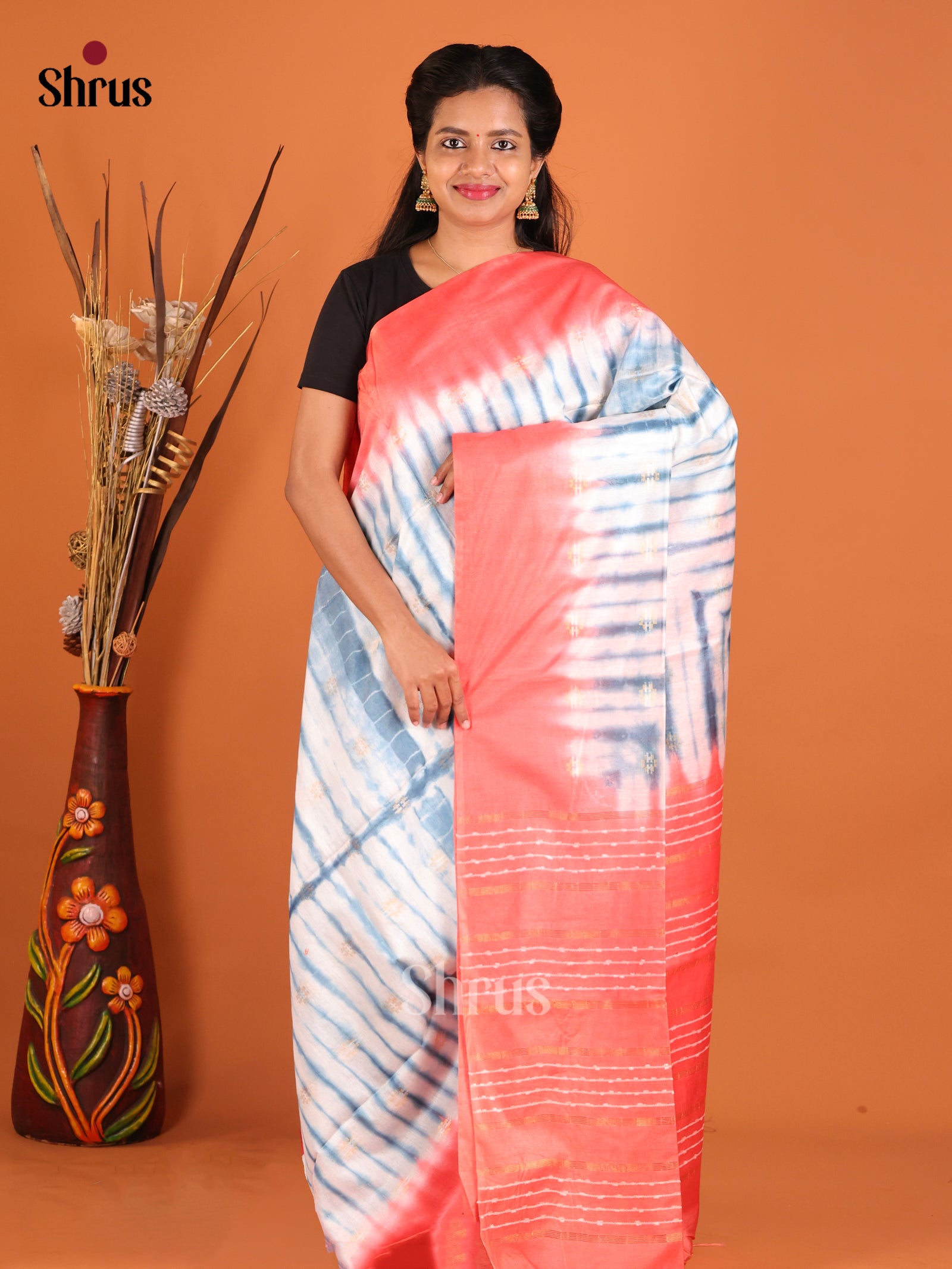 Cream & Orange - Shibori Saree