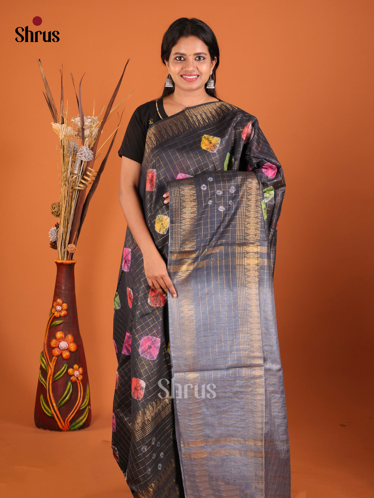 DIS05335 - Shibori Saree - Shop on Shrus.com