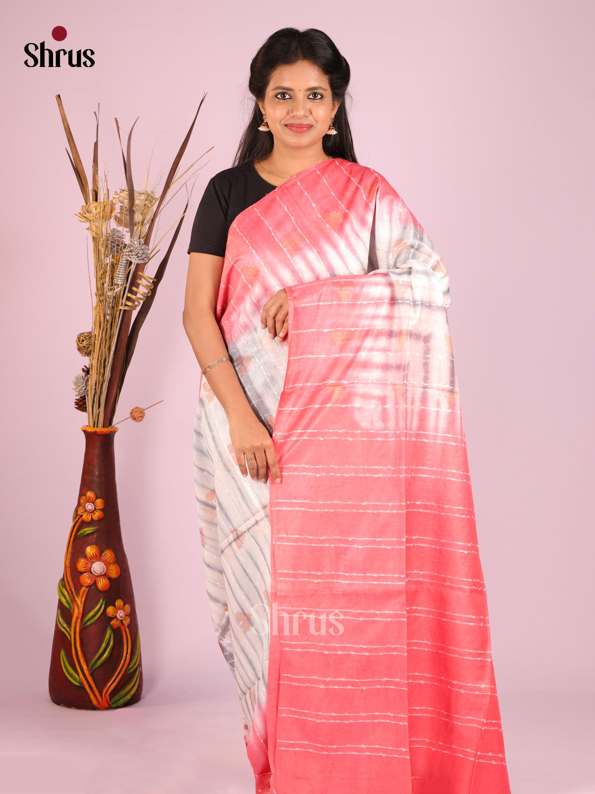 Cream & Pink - Shibori Saree - Shop on Shrus.com