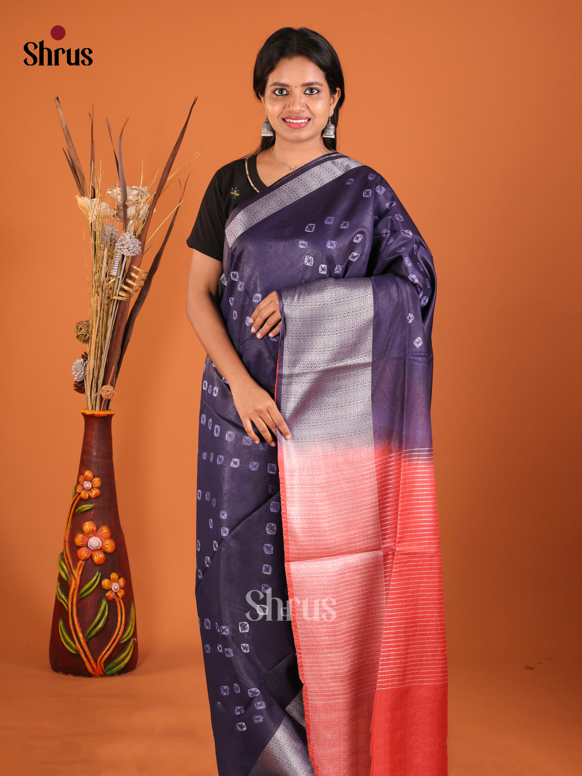 DIS05426 - Shibori Saree - Shop on Shrus.com