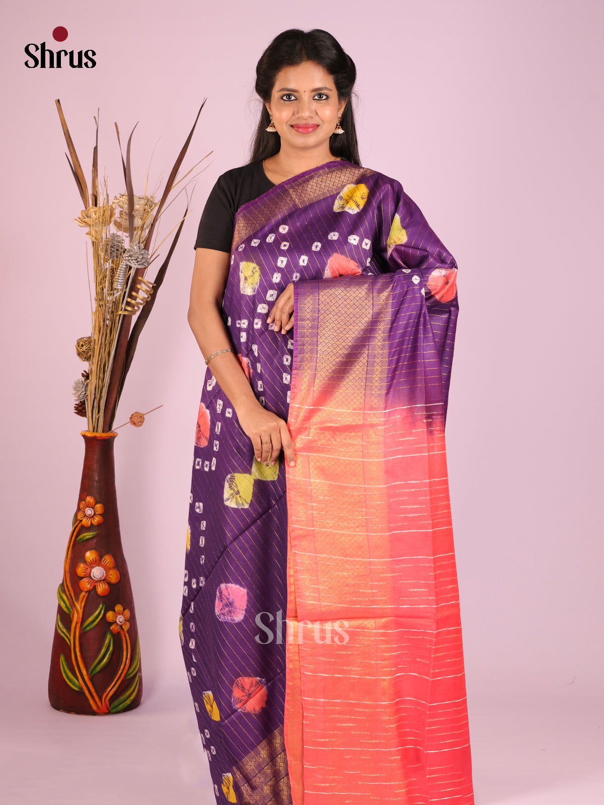 DIS05436 - Shibori Saree - Shop on Shrus.com