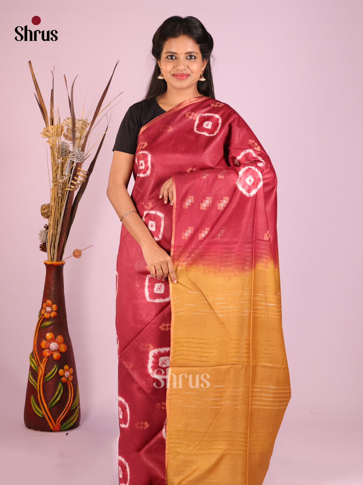 Maroon & Beige - Shibori Saree - Shop on Shrus.com