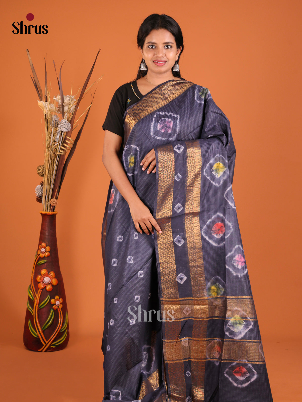 DIS05464 - Shibori Saree - Shop on Shrus.com