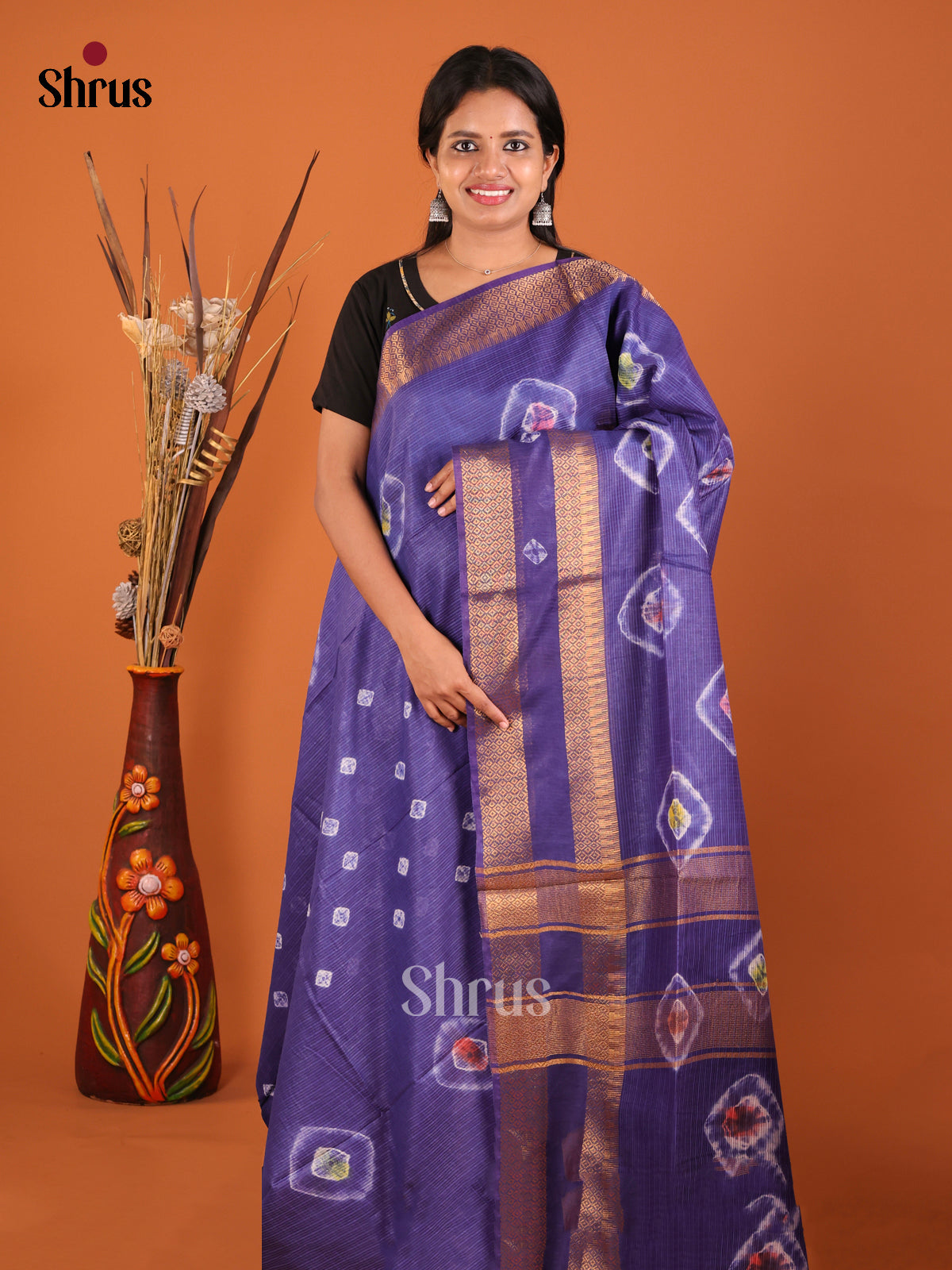 DIS05484 - Shibori Saree - Shop on Shrus.com