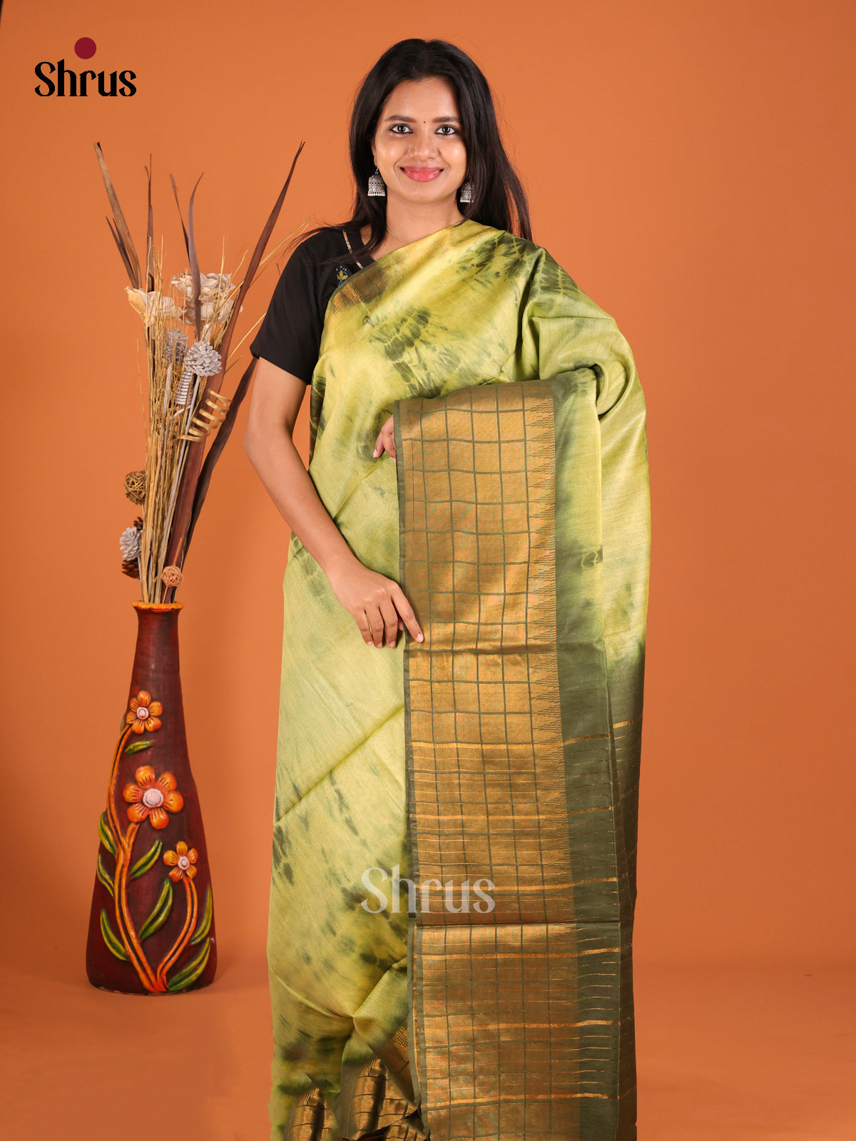 DIS05491 - Shibori Saree - Shop on Shrus.com