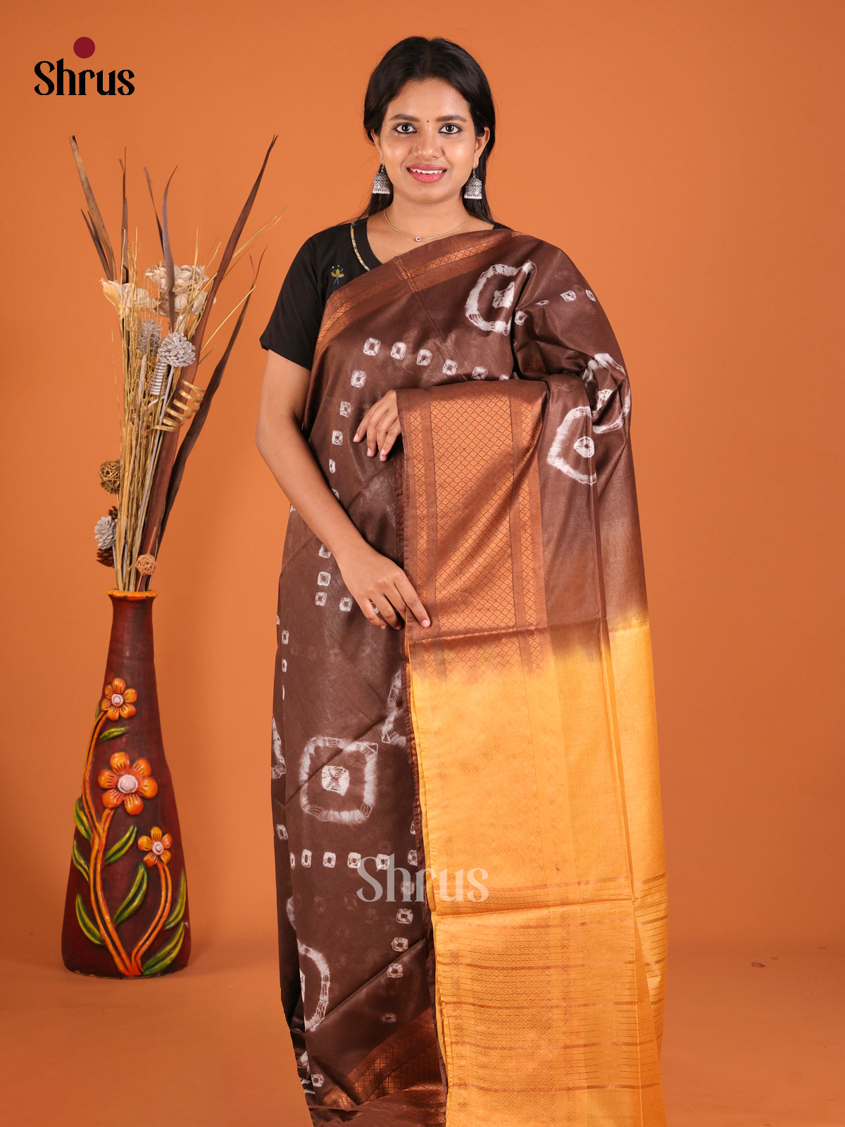 DIS05492 - Shibori Saree - Shop on Shrus.com