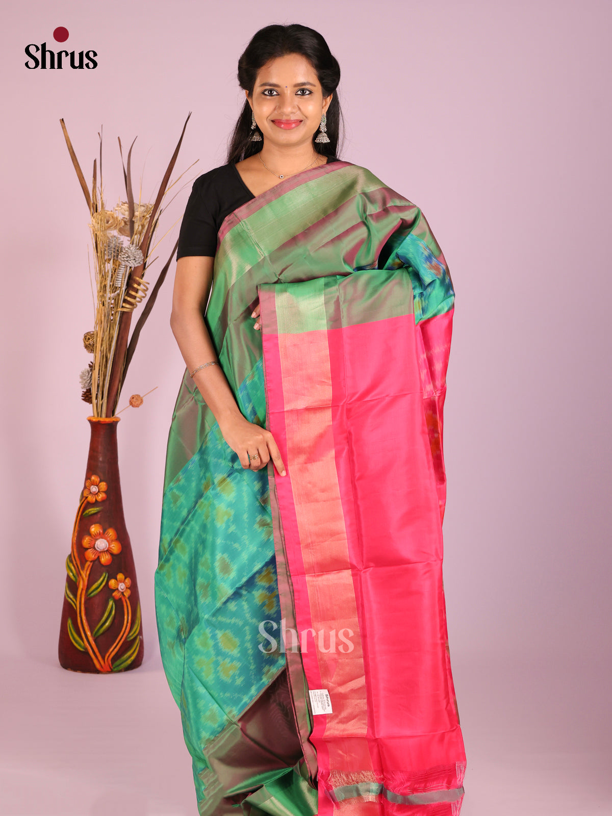 Green & Pink - Semi uppada Saree