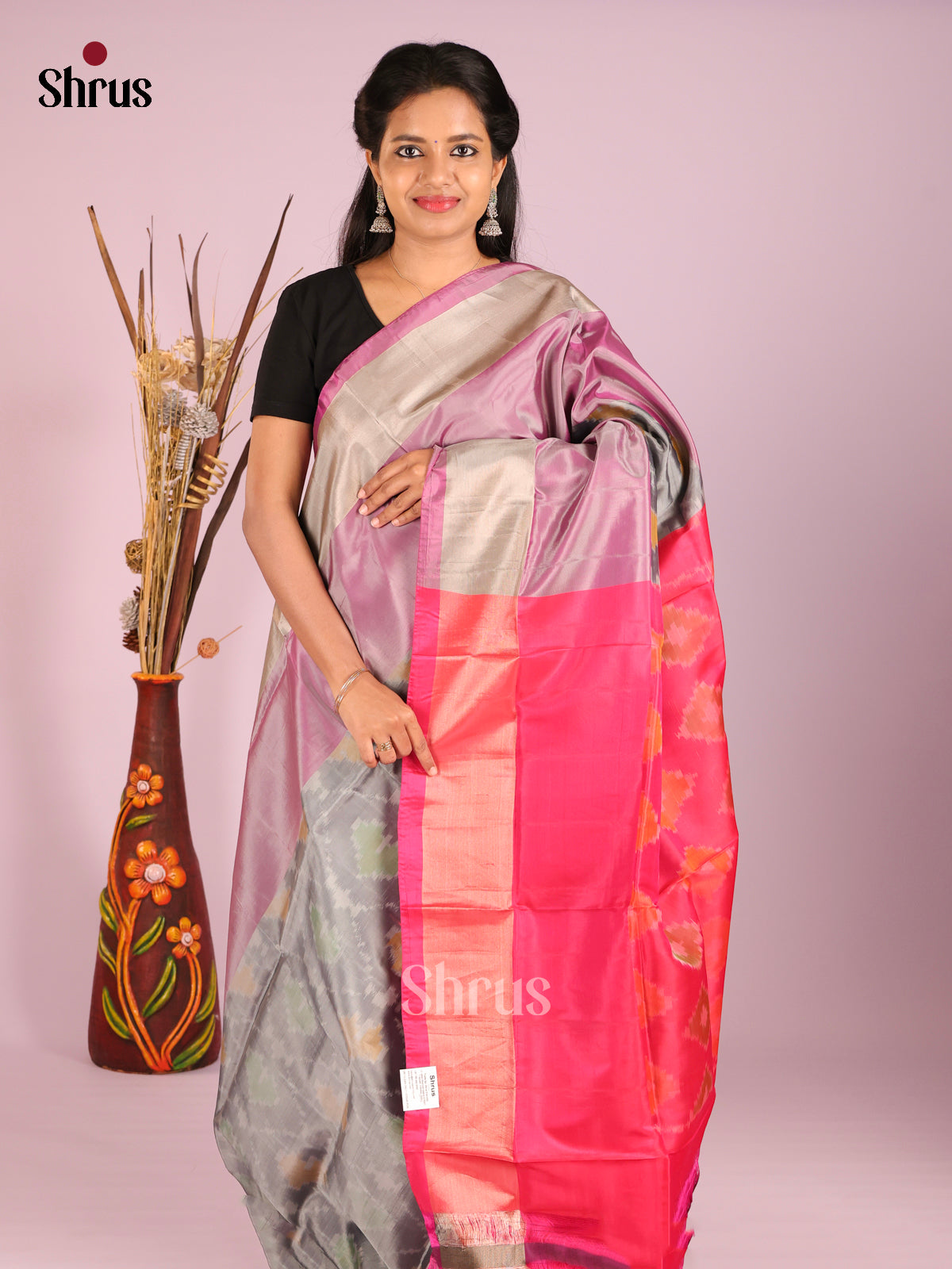 Grey & Pink- Semi uppada Saree