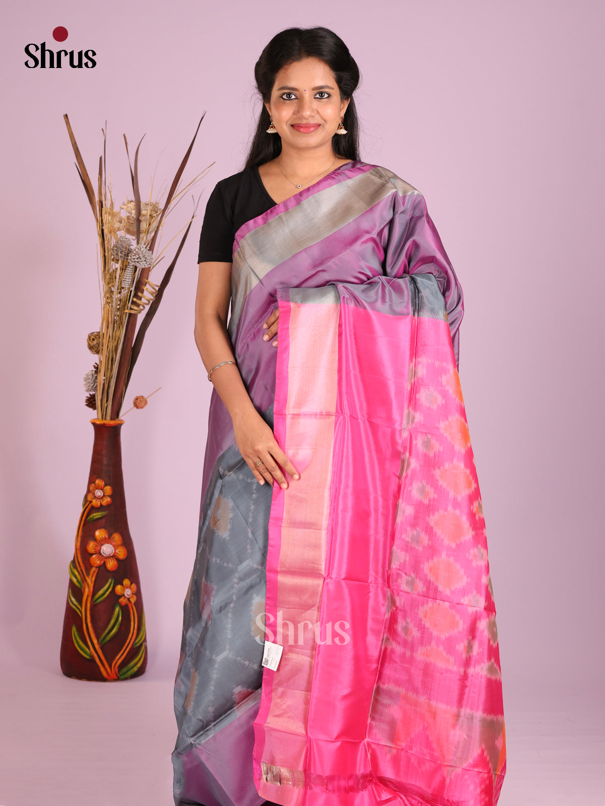 Grey & Pink- Semi uppada Saree