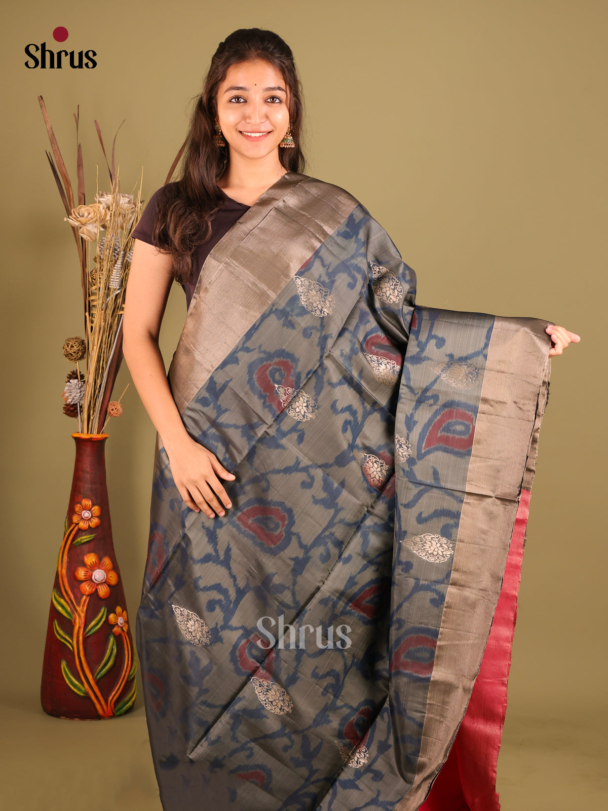 Grey & Pink - Softsilk-halfpure Saree - Shop on Shrus.com