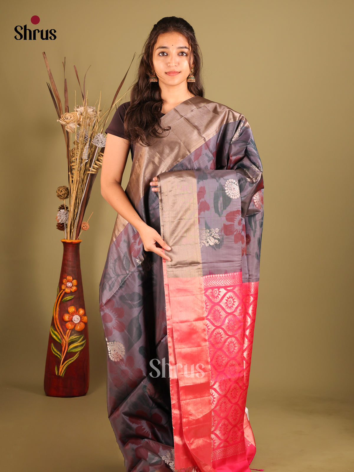 DIS05801 - Softsilk-halfpure Saree - Shop on Shrus.com
