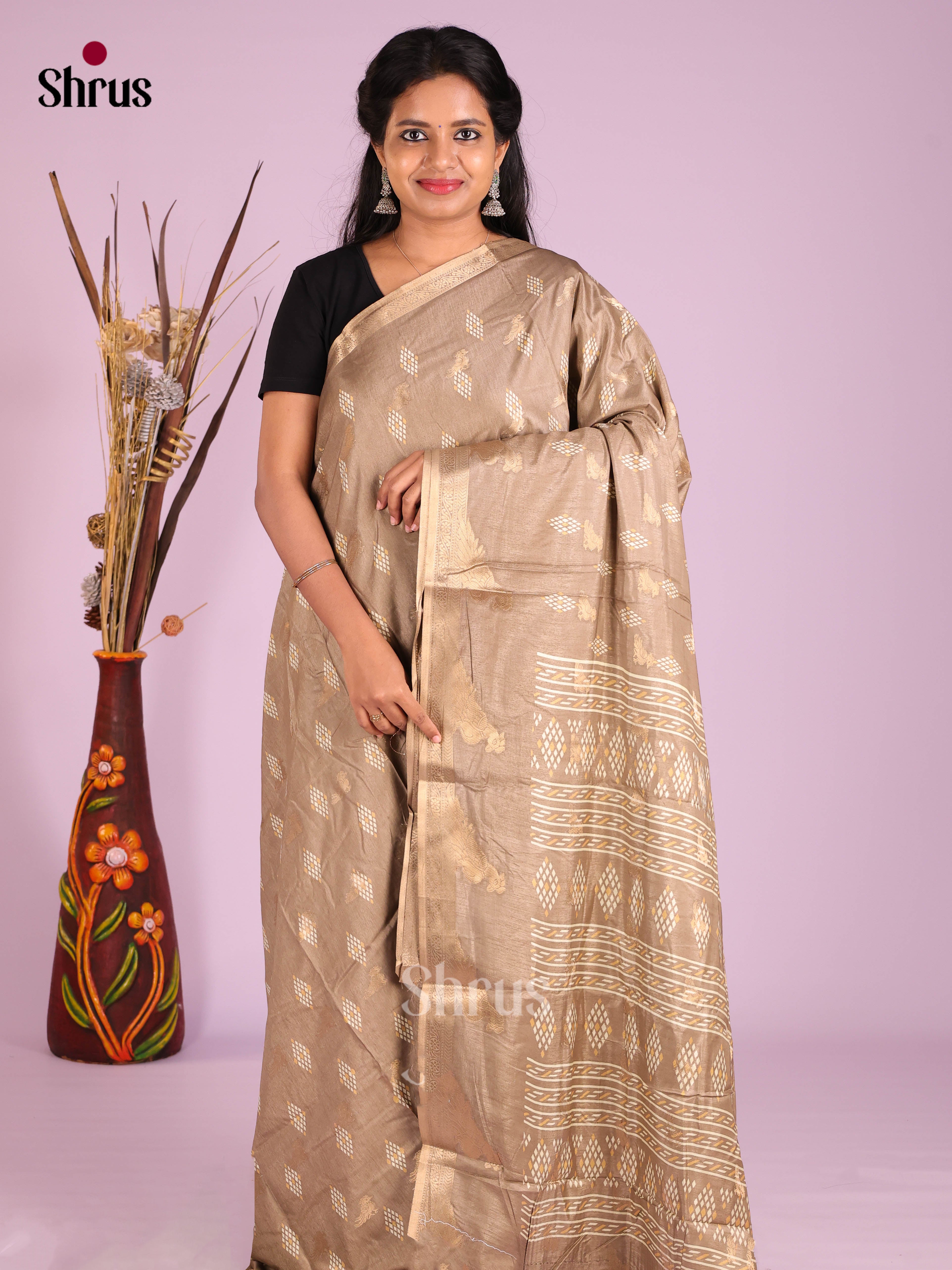 Grey - Semi Crepe Saree - Shop on Shrus.com