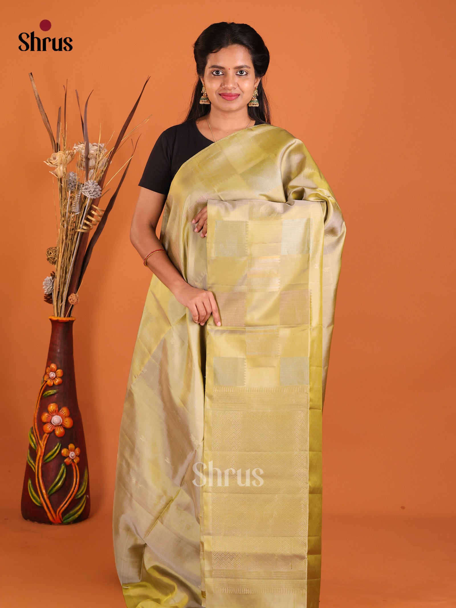 DIS06033 - Soft Silk (HR) Saree