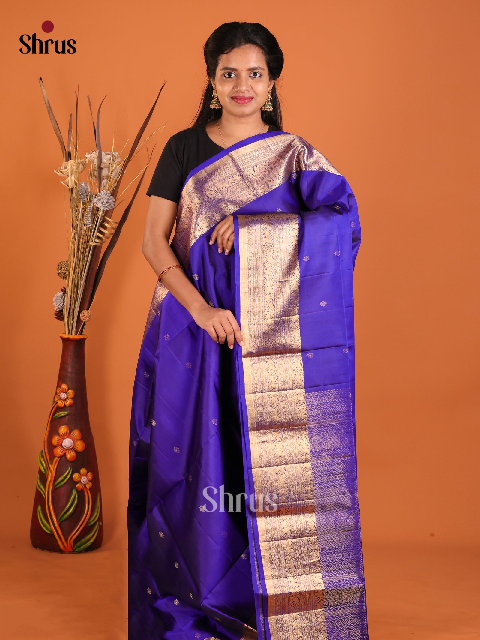 DIS06044 - Soft Silk (HR) Saree - Shop on Shrus.com