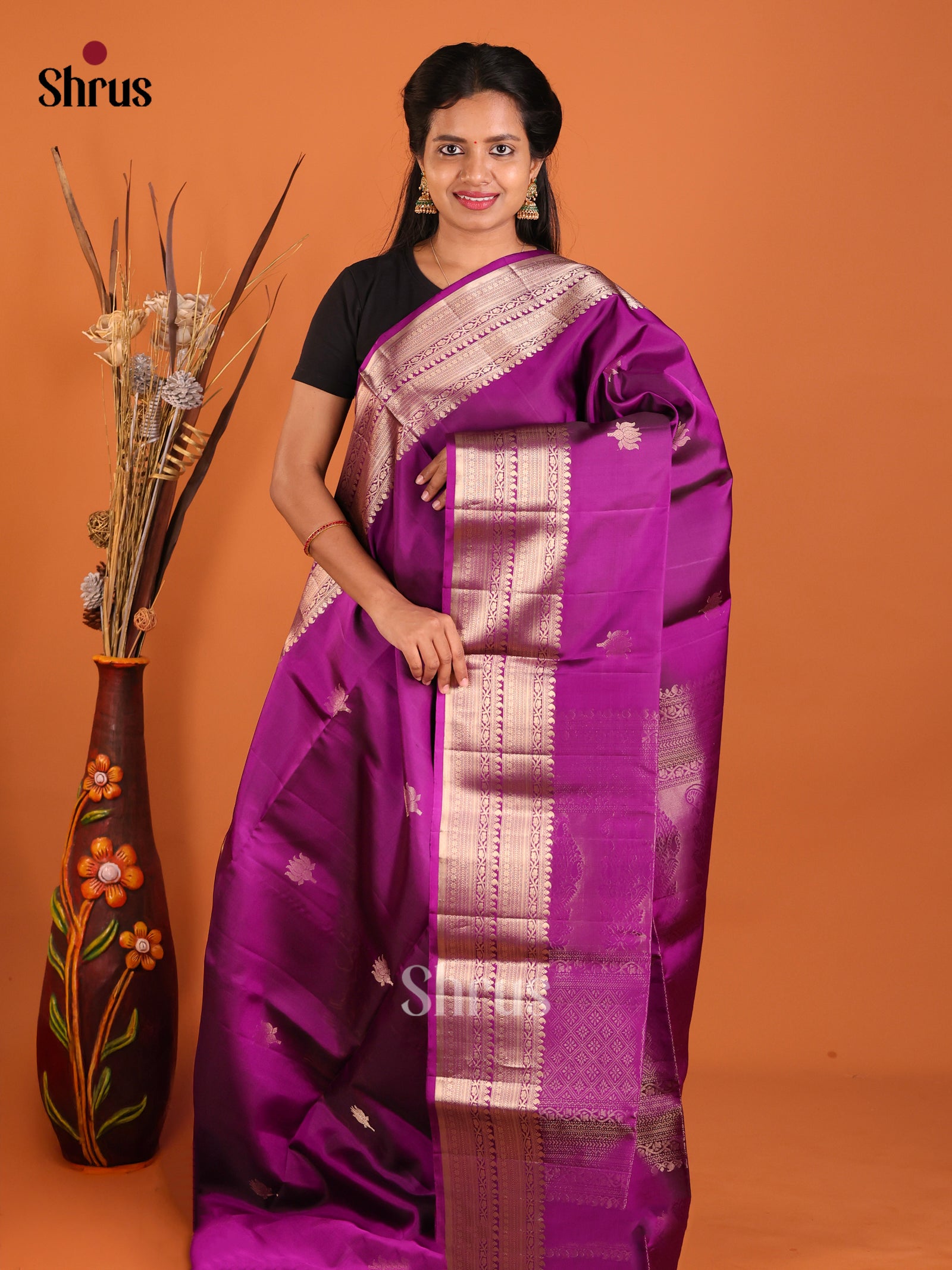 DIS06068 - Soft Silk (HR) Saree - Shop on Shrus.com