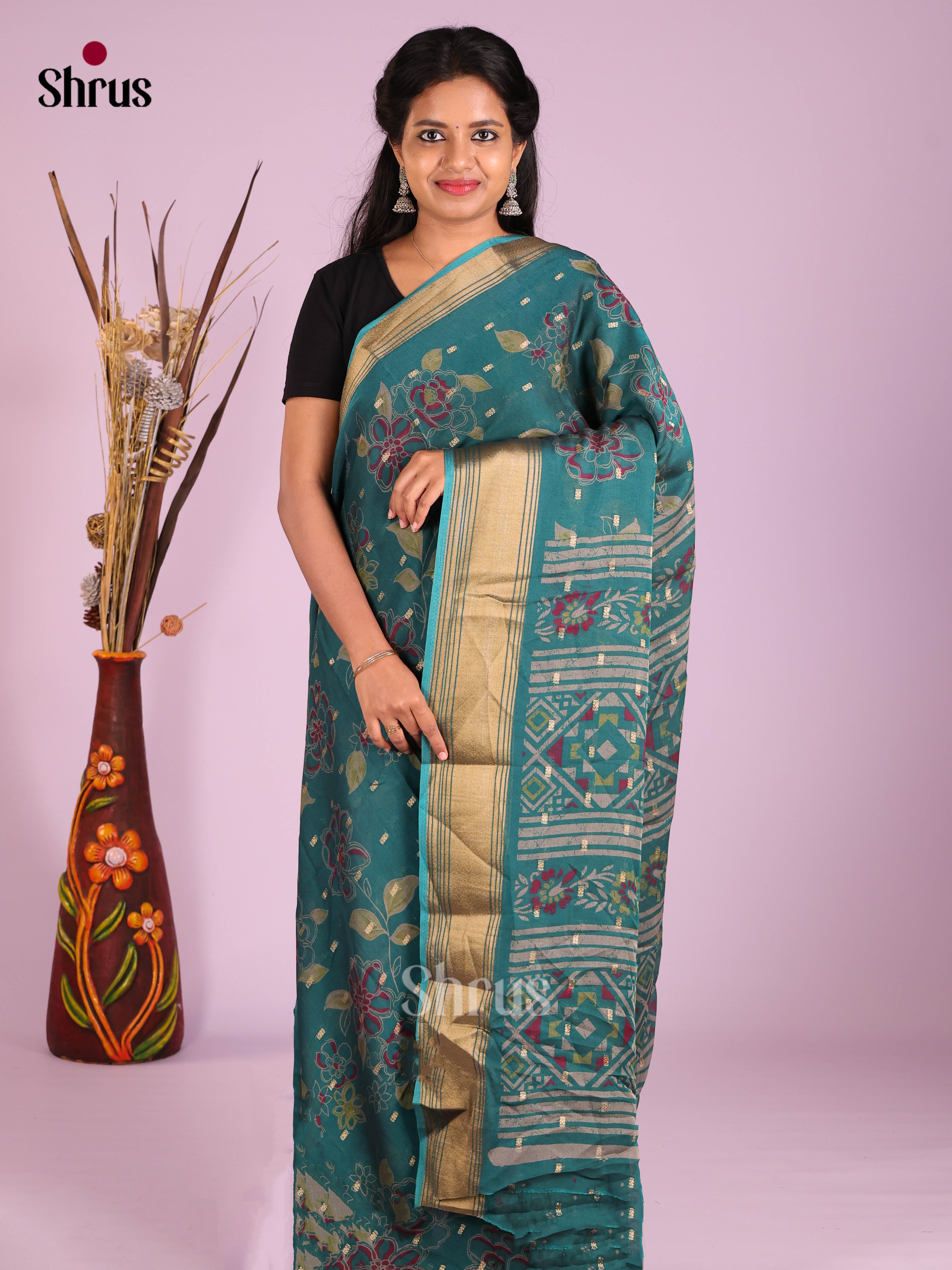 DIS07296 - Semi Georgette Saree