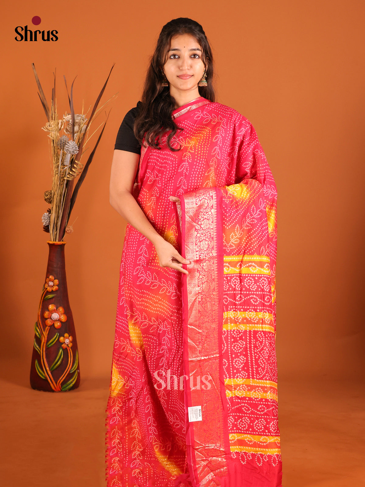 DIS07315 - Bandhini Saree