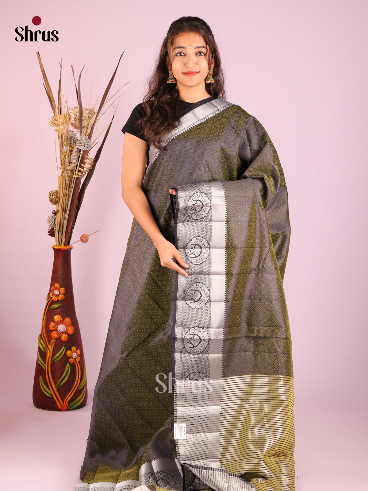 DIS08075 - Semi Rawsilk Saree