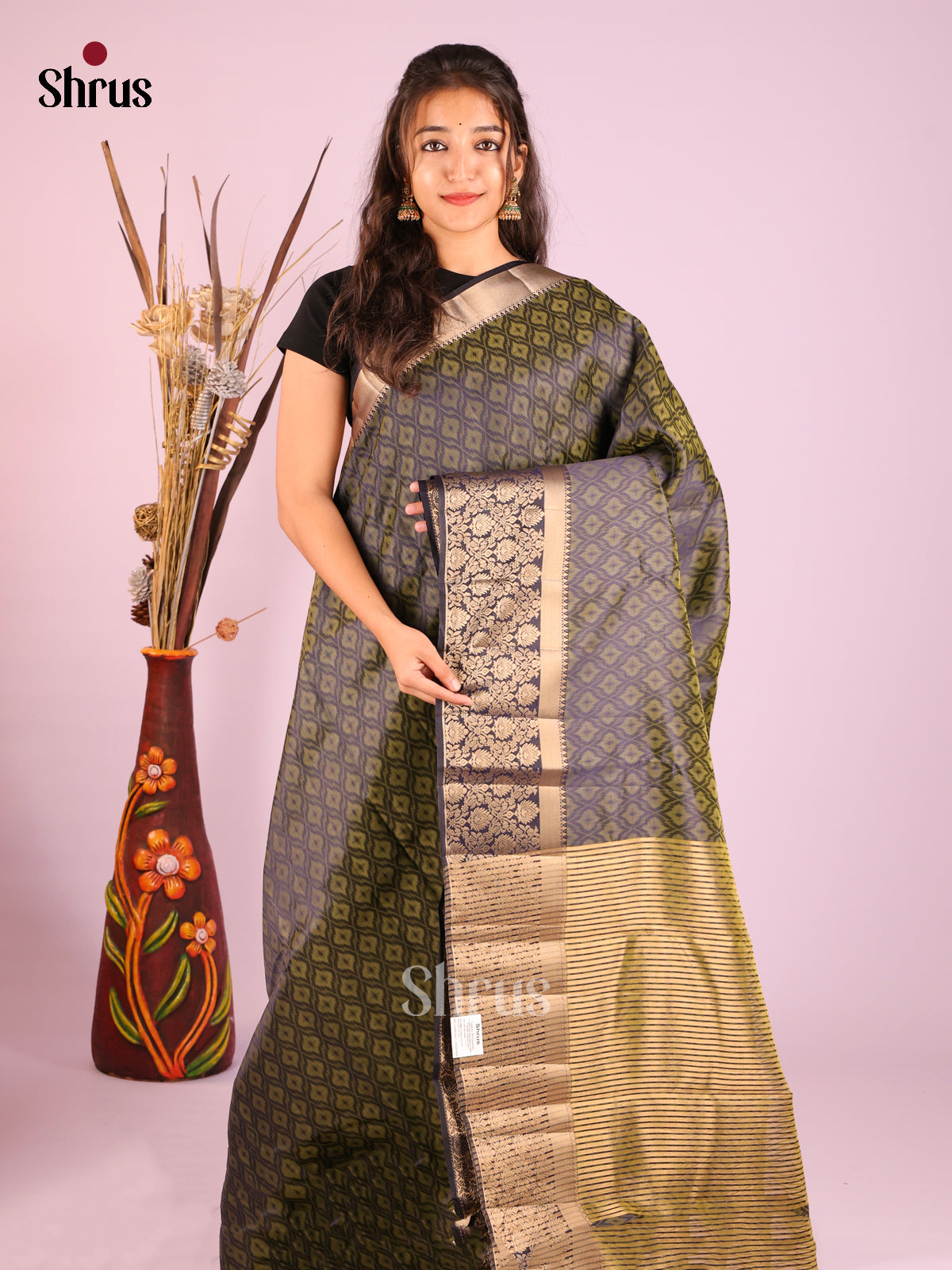 DIS08133 - Semi Rawsilk Saree