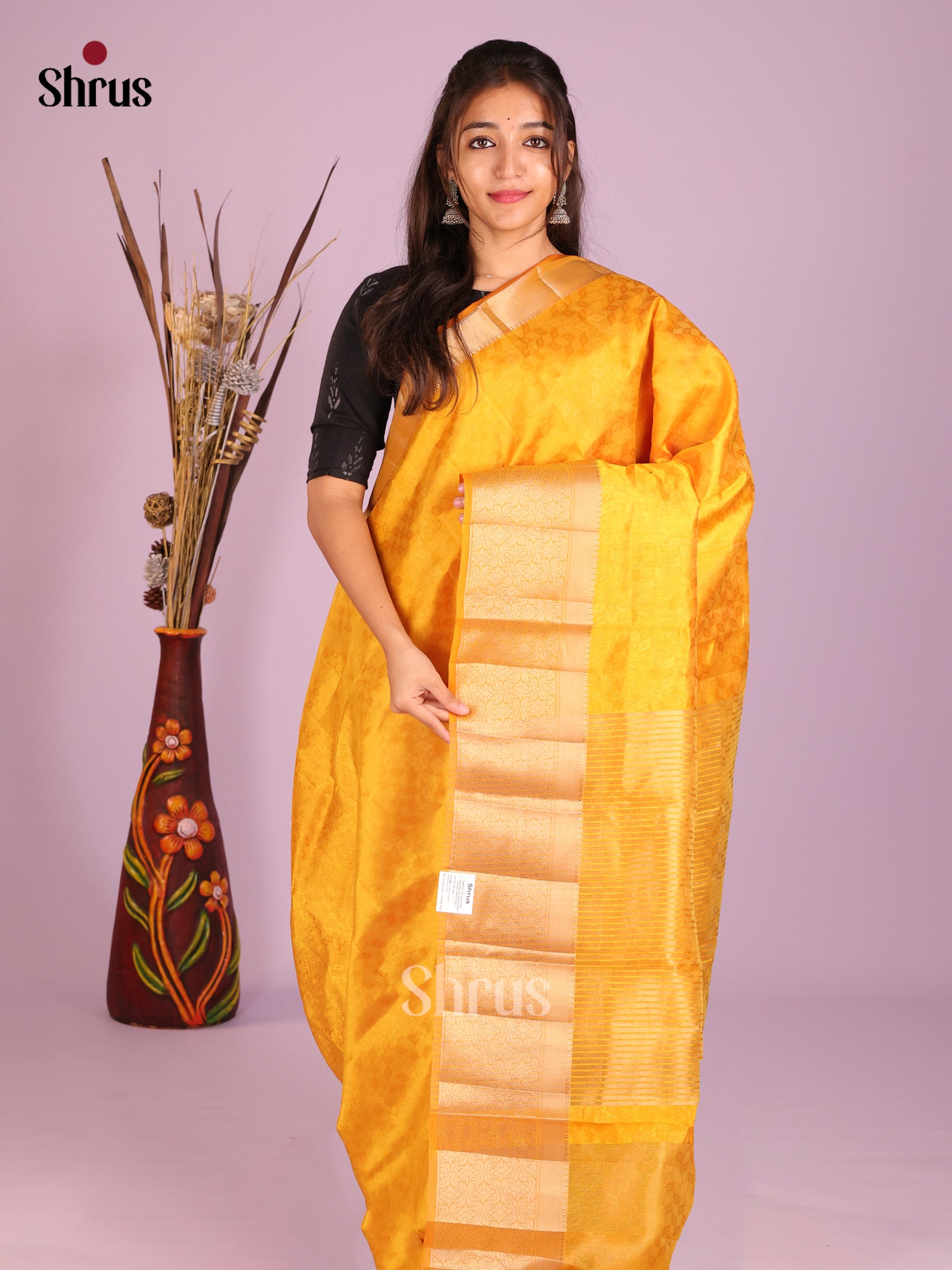 Mambazha Yellow- Semi Rawsilk Saree